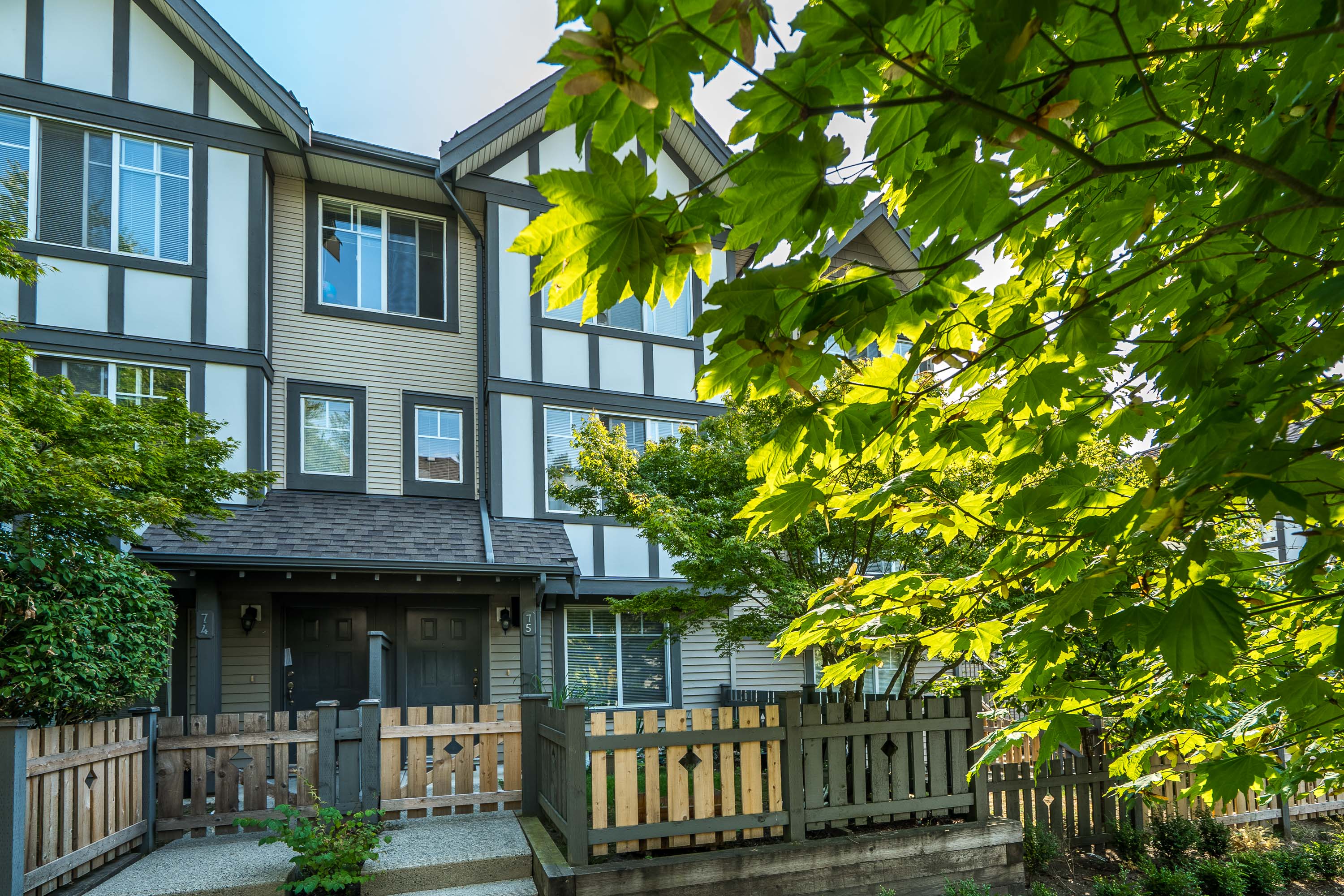 75 - 20038 70 Avenue, Langley