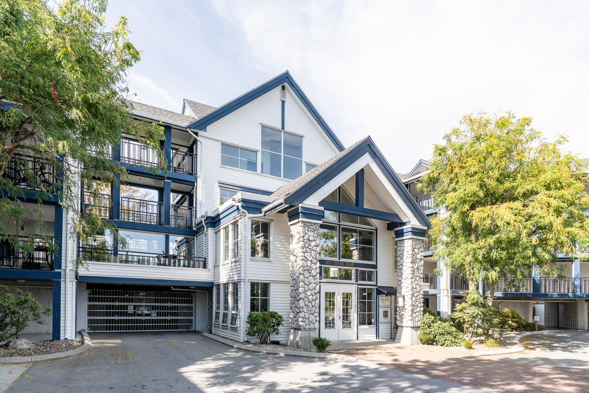 307 - 4955 River Road, Delta