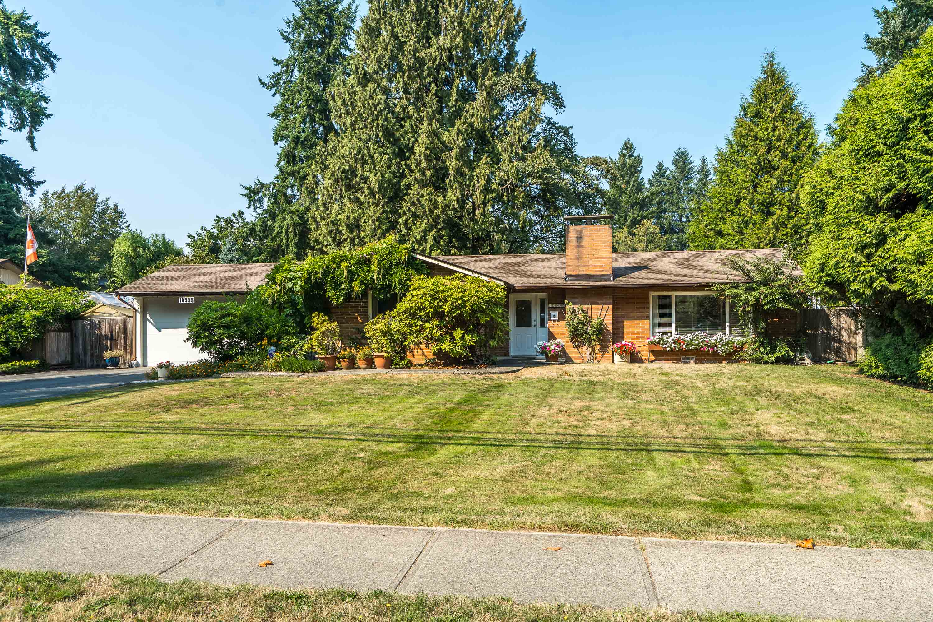 10995 64 Avenue, Delta