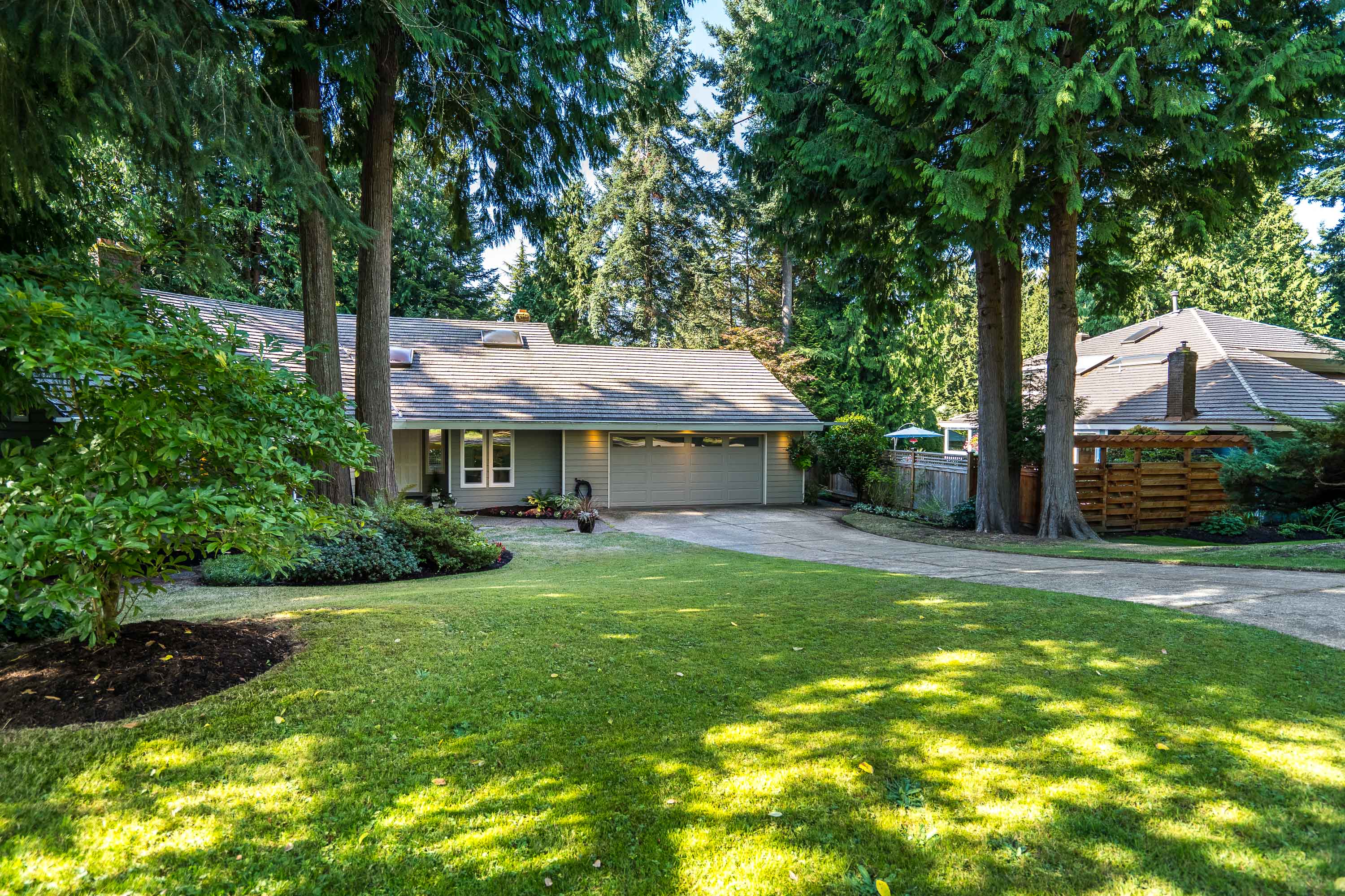 13247 17A Avenue, Surrey