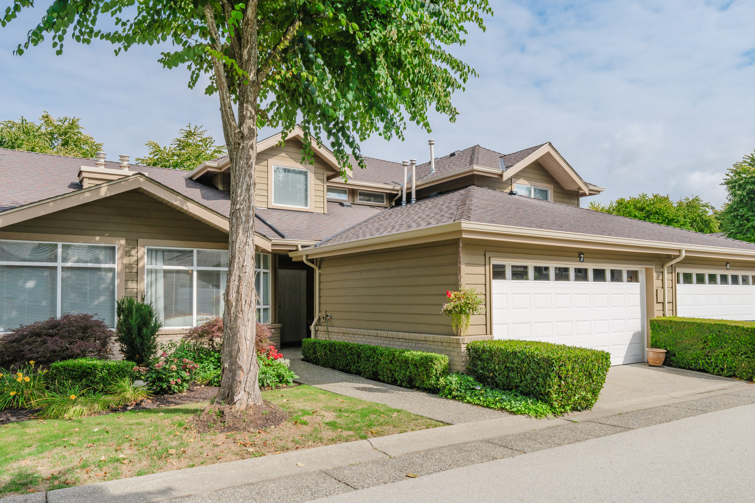 7 - 15168 22 Avenue, Surrey