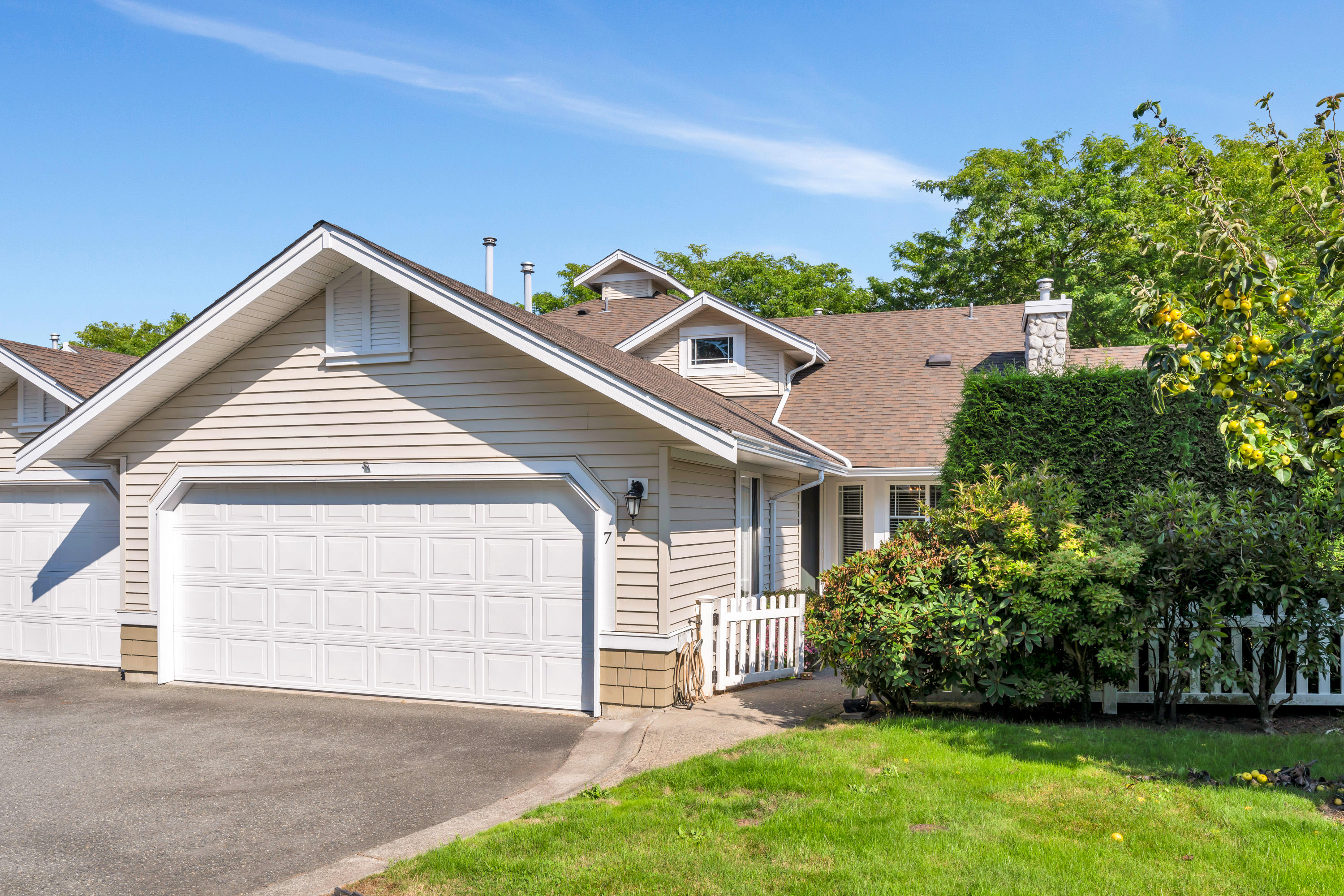 7 - 6488 168 Street, Surrey