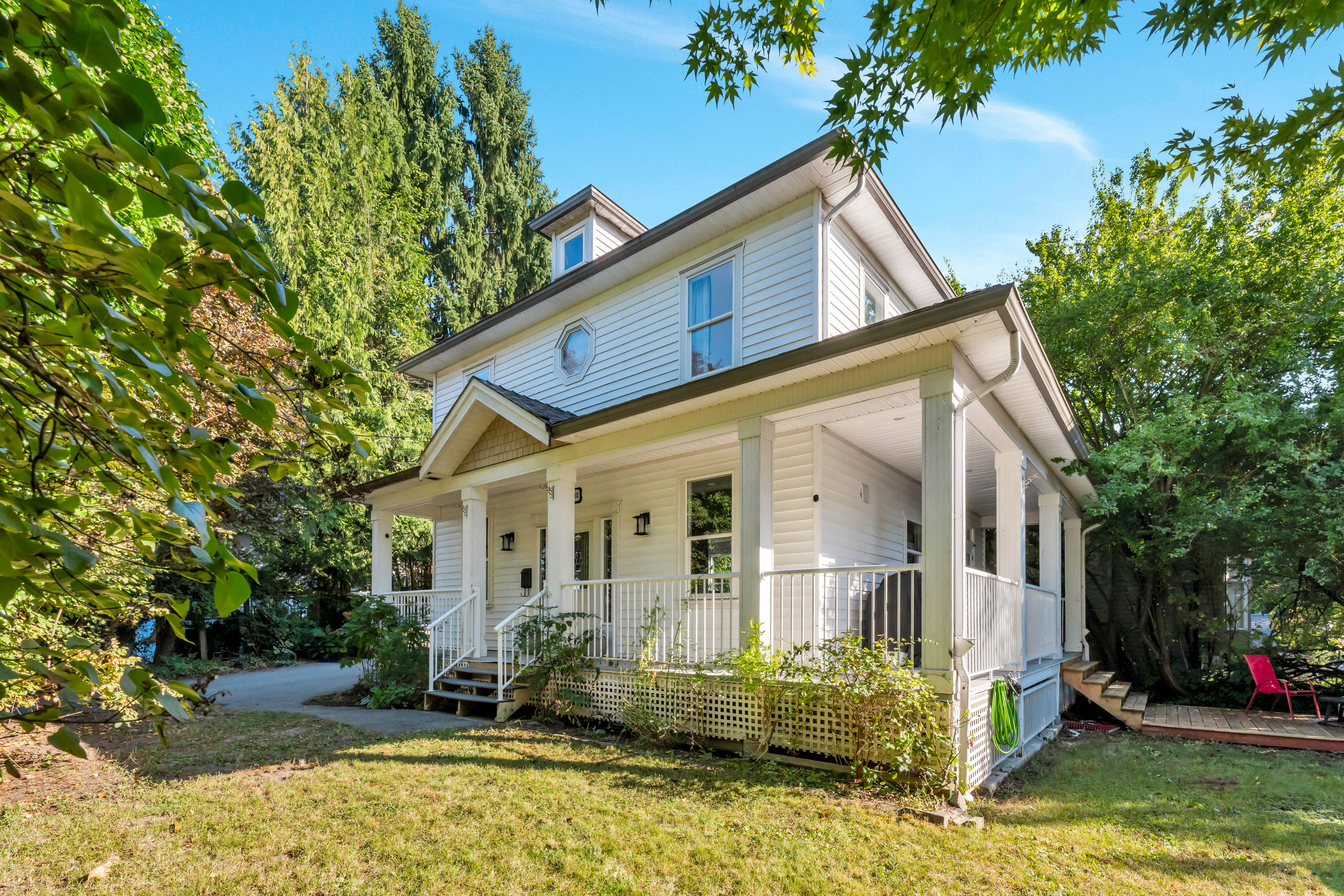20010 50 Avenue, Langley