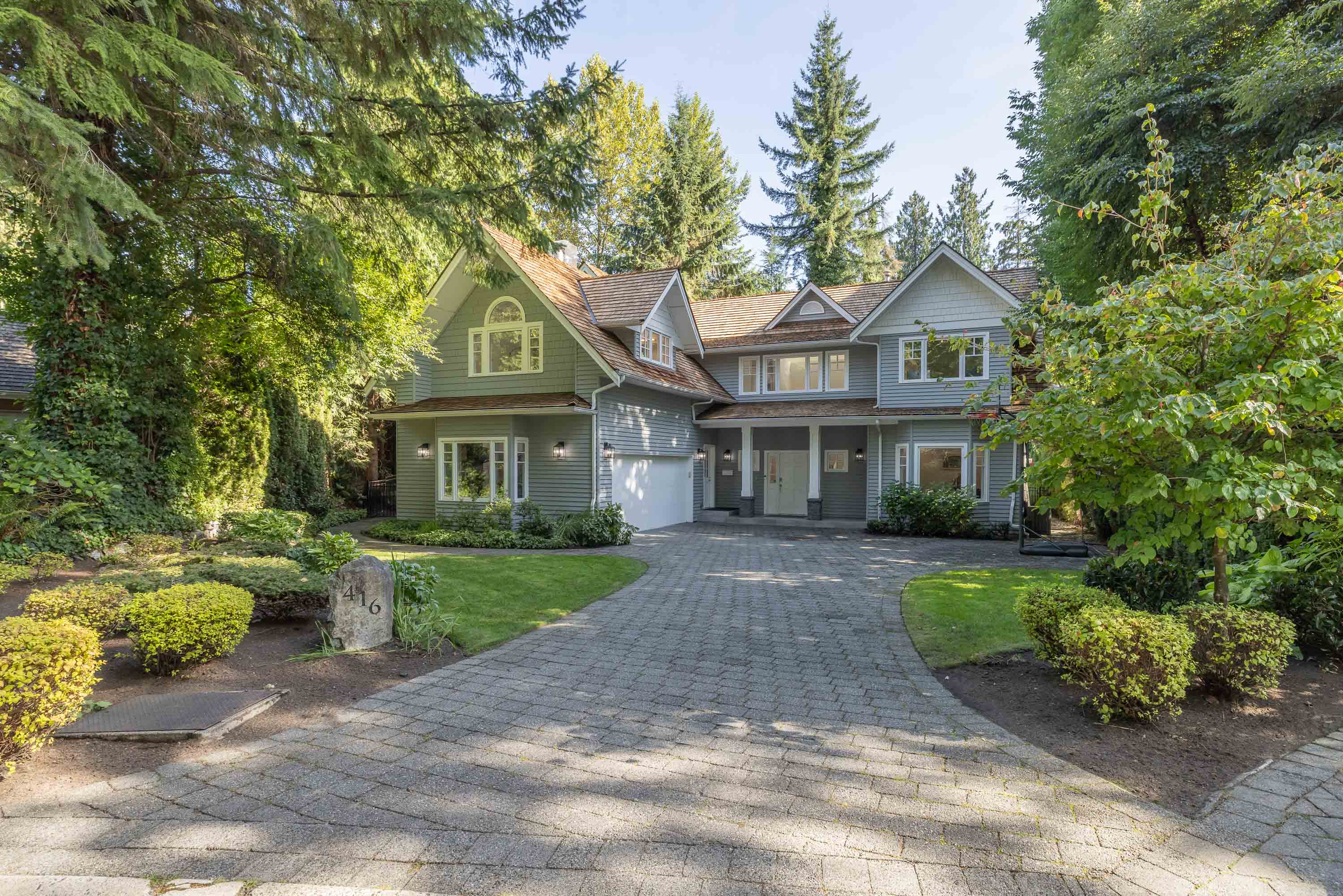 416 Gordon Avenue, West Vancouver