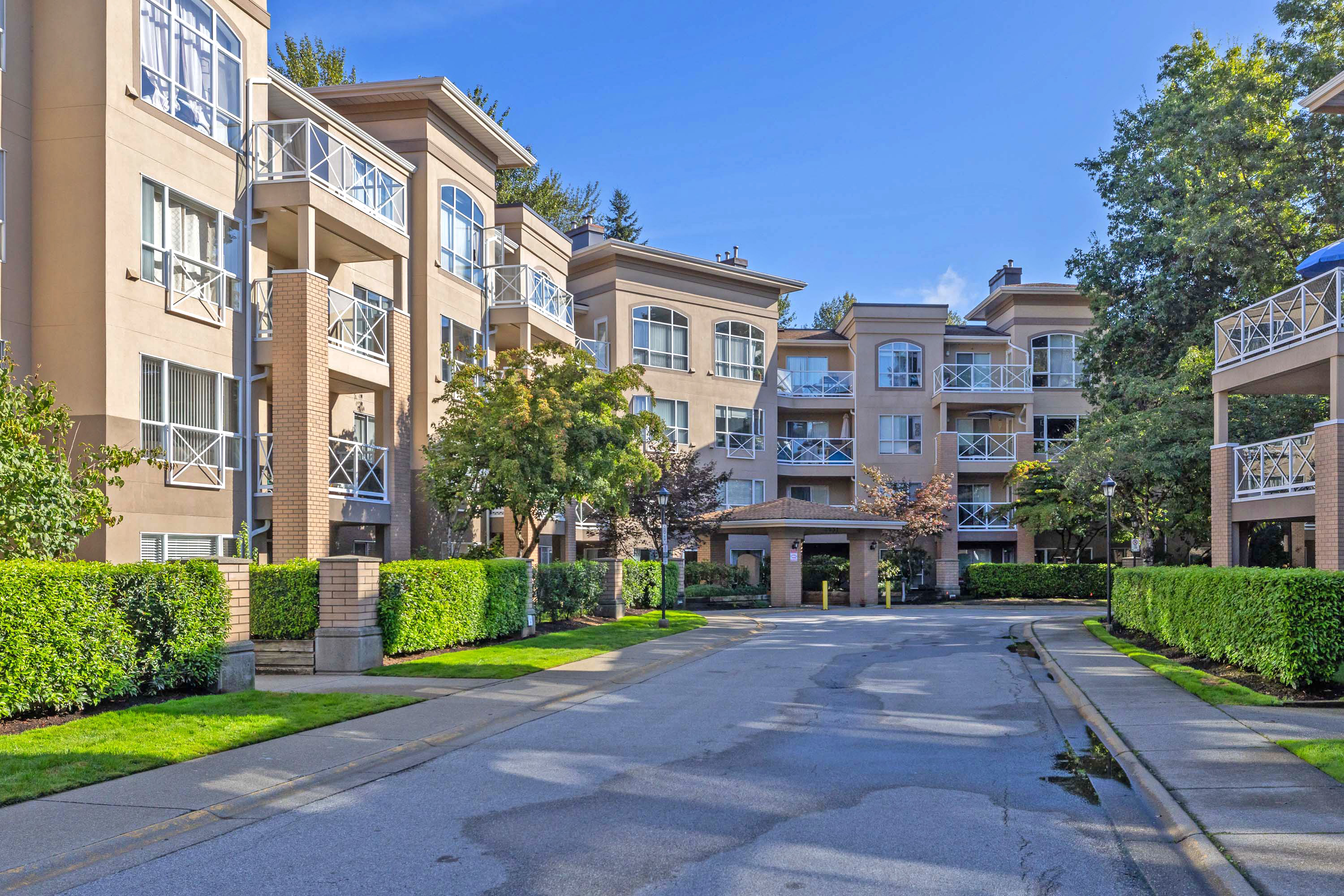 208 - 2551 Parkview Lane, Port Coquitlam