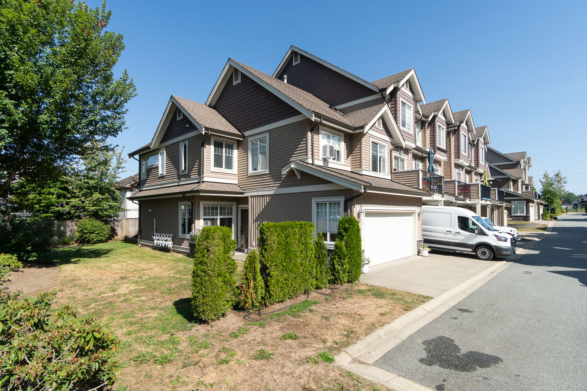 10 - 32792 Lightbody Court, Mission