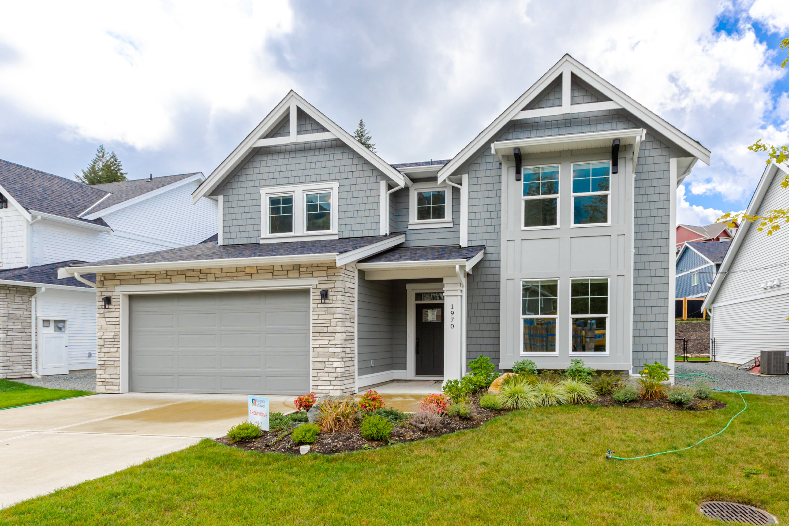 1970 Sparrow Hawk Place, Mt Woodside