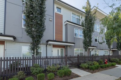 Virtual tour for Klassen Real Estate Group