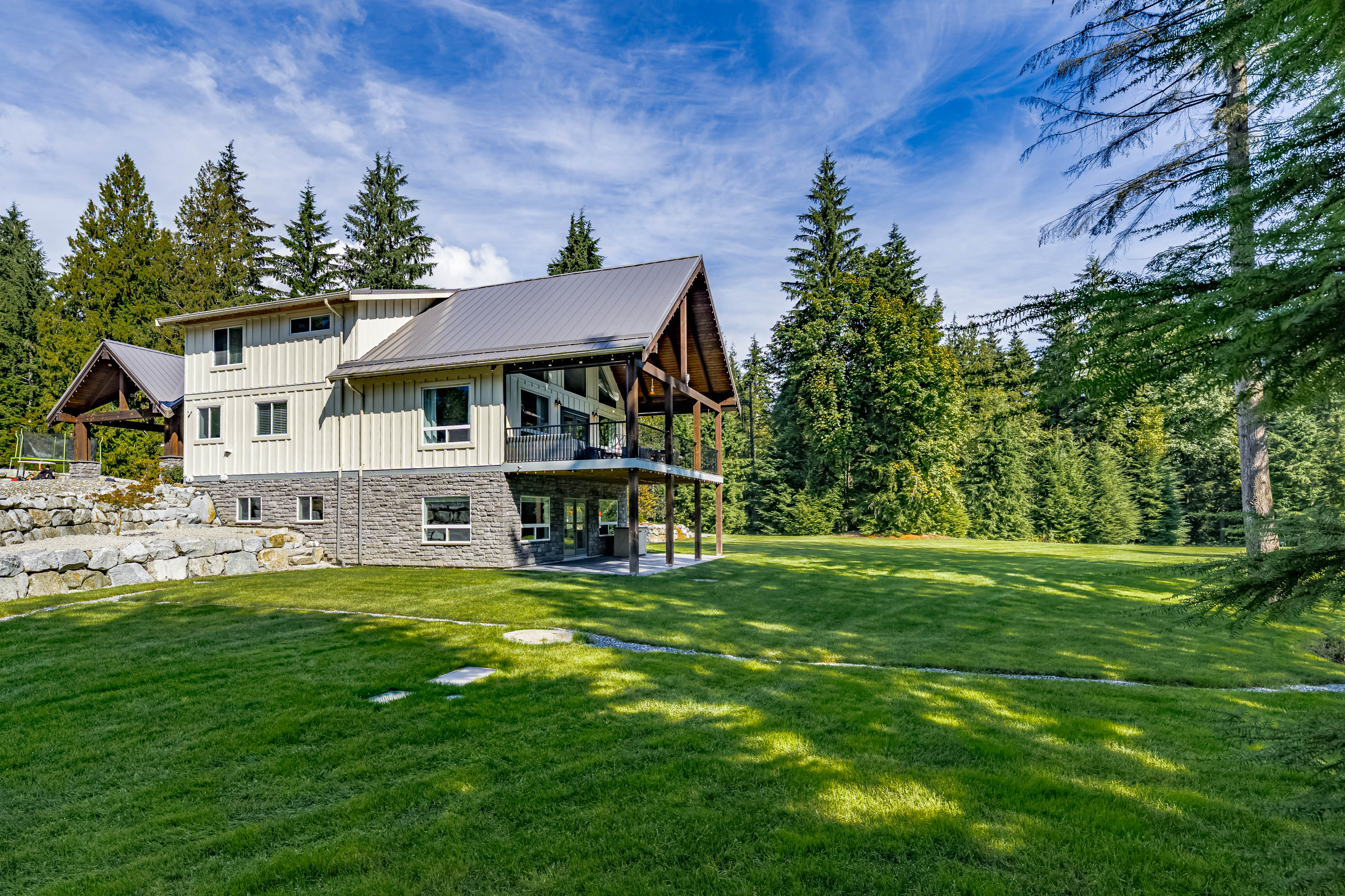 10062 Charlong Terrace, Mission