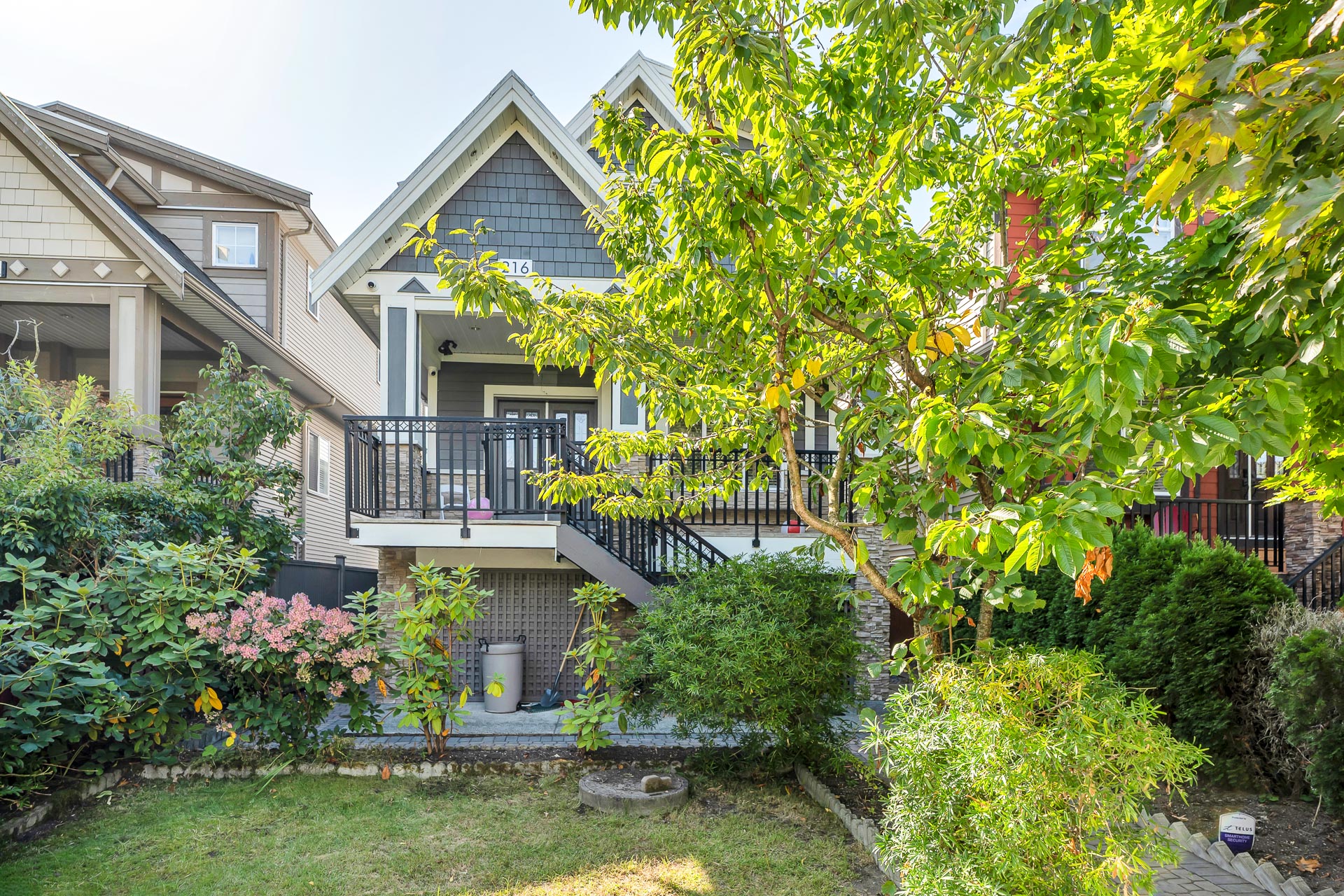 216 Hume Street, New Westminster