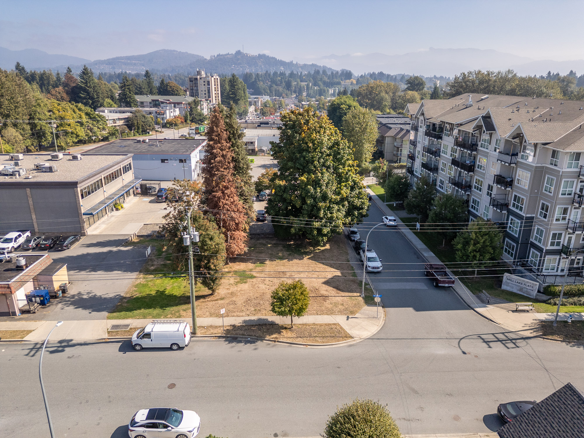 2604 + 2612 Bourquin Crescent E, Abbotsford