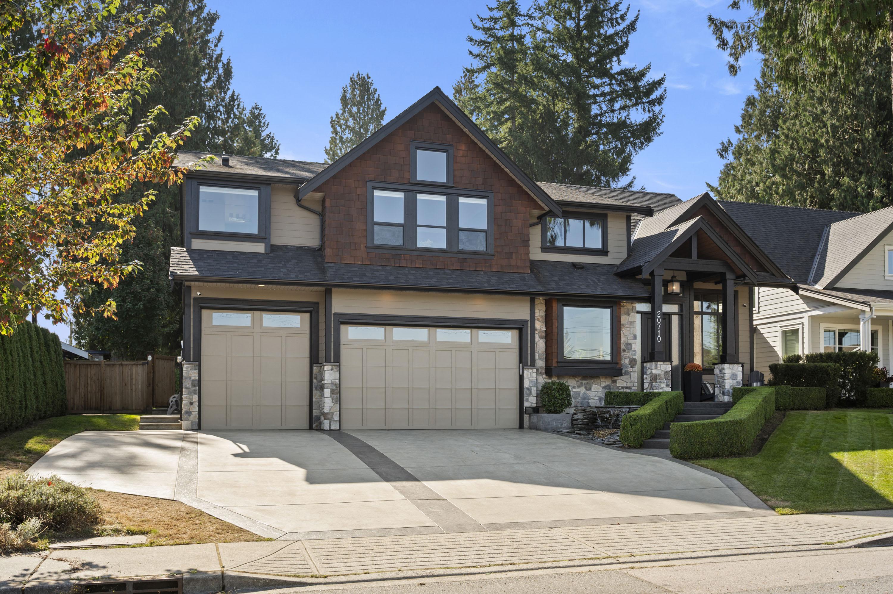 20710 46A Avenue, Langley