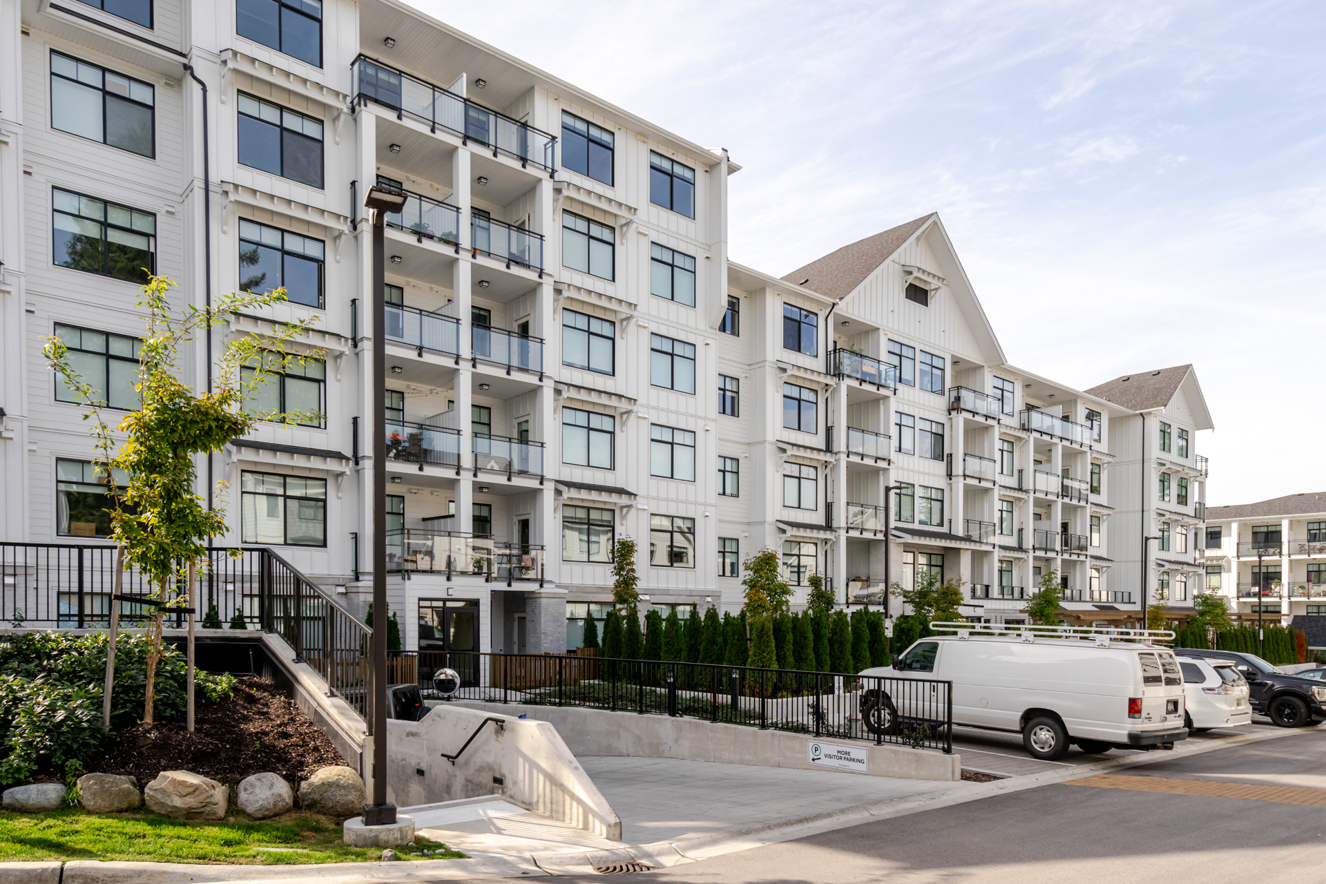207 - 3317 148 Street, Surrey