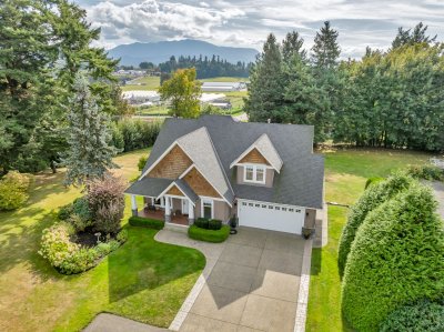 Virtual tour for Brenda Regier-Telfer