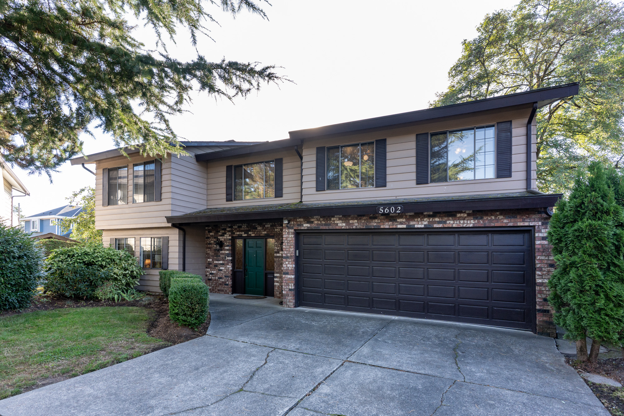 5602 46 Avenue, Delta