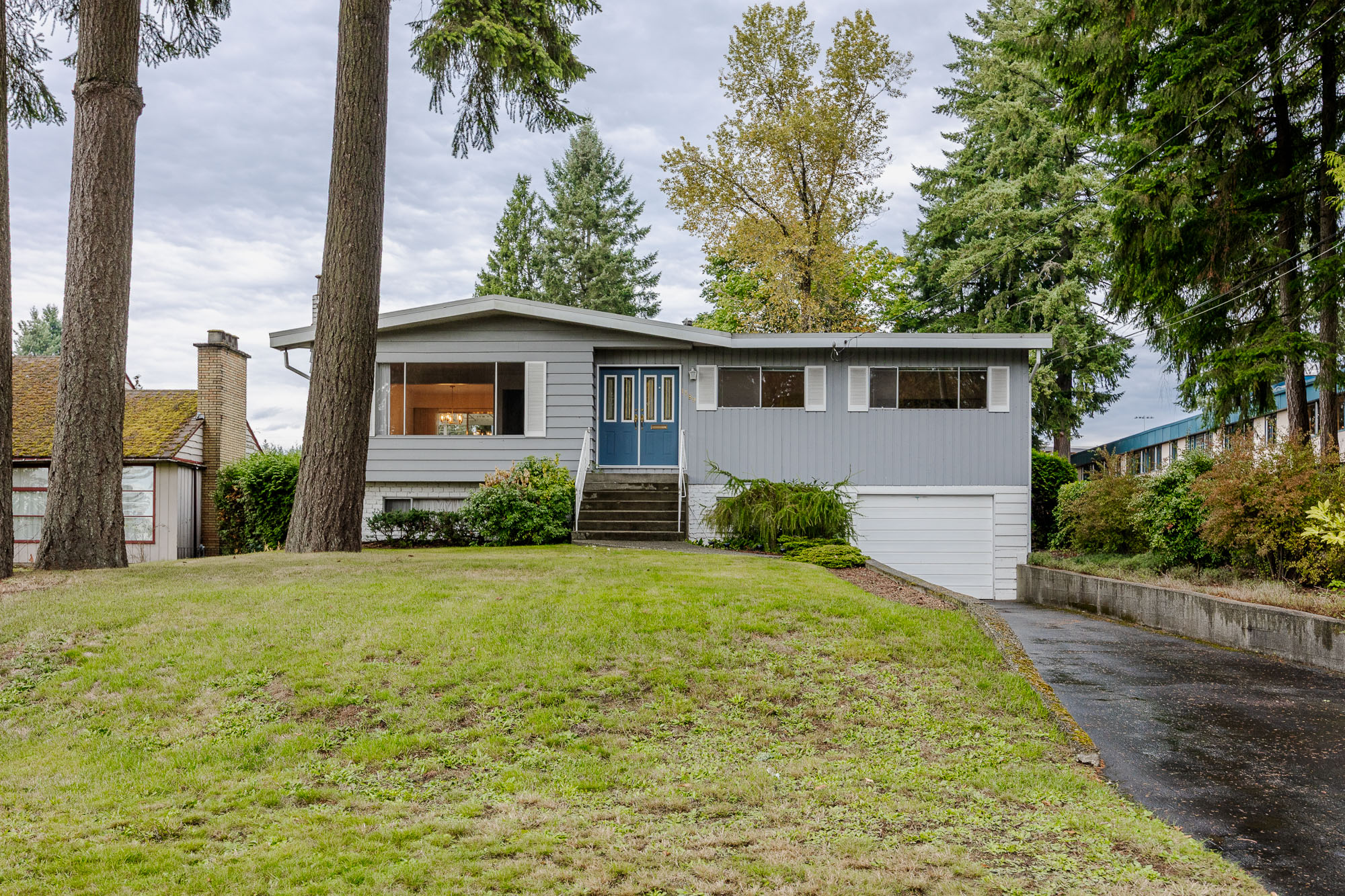 1589 Haversley Avenue, Coquitlam