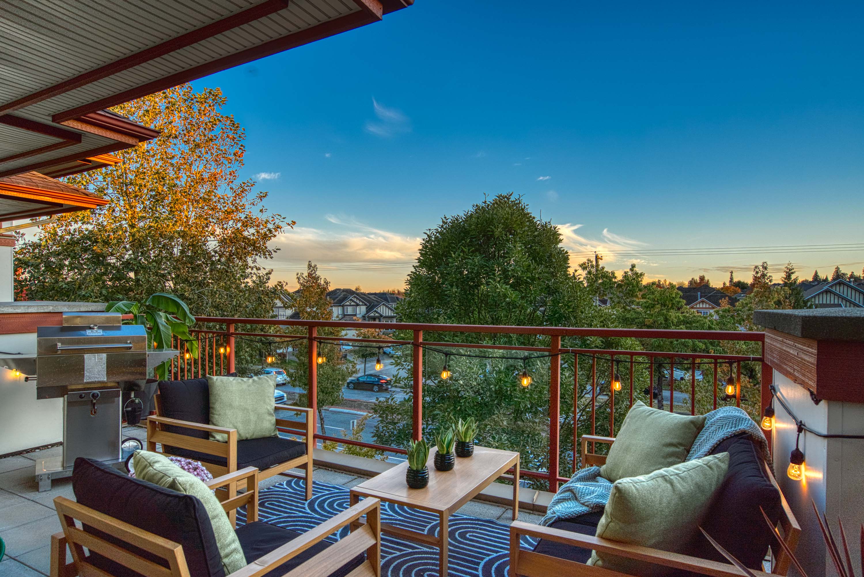 306 - 16483 64 Avenue, Surrey