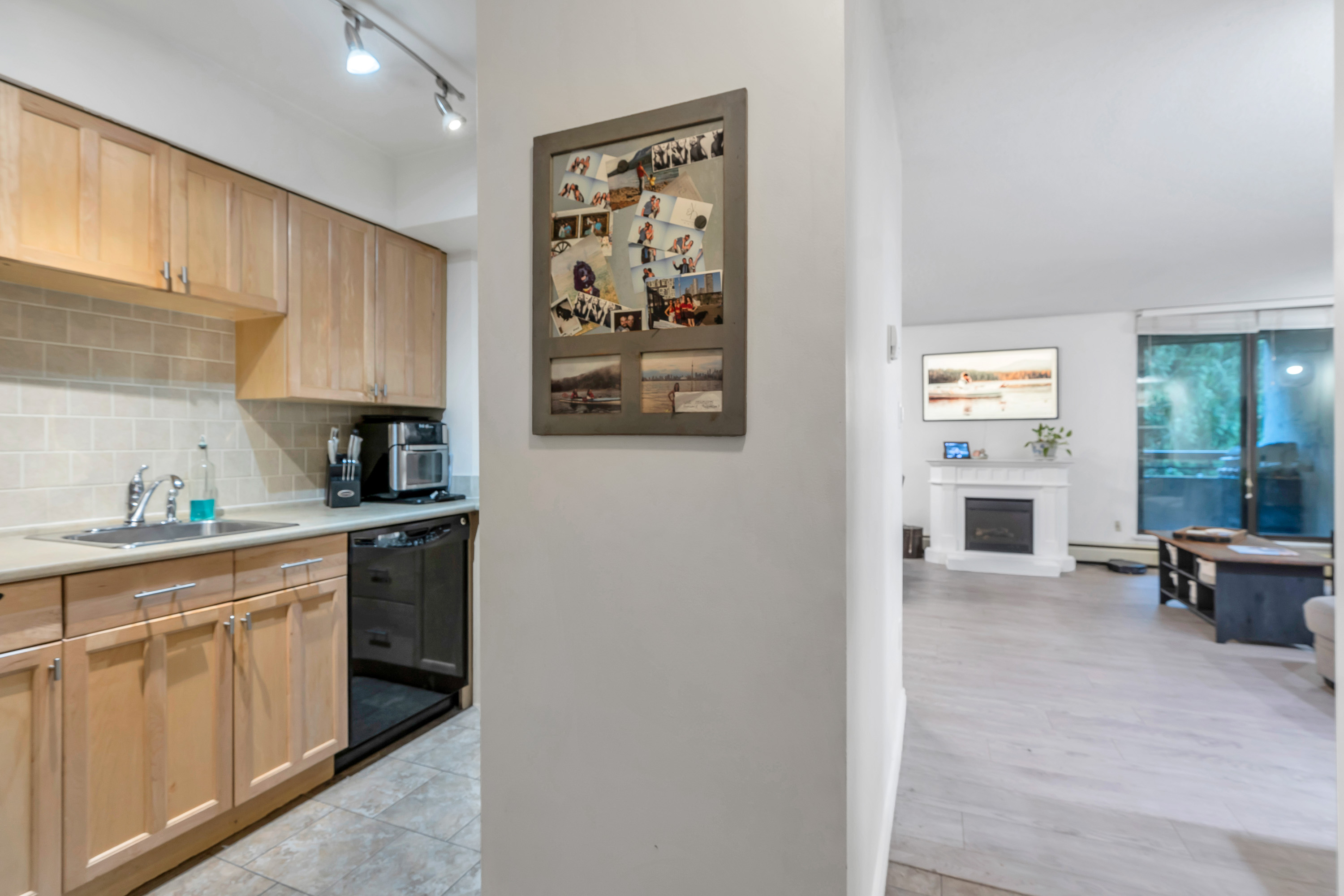 501 - 3771 Bartlett Court, Burnaby
