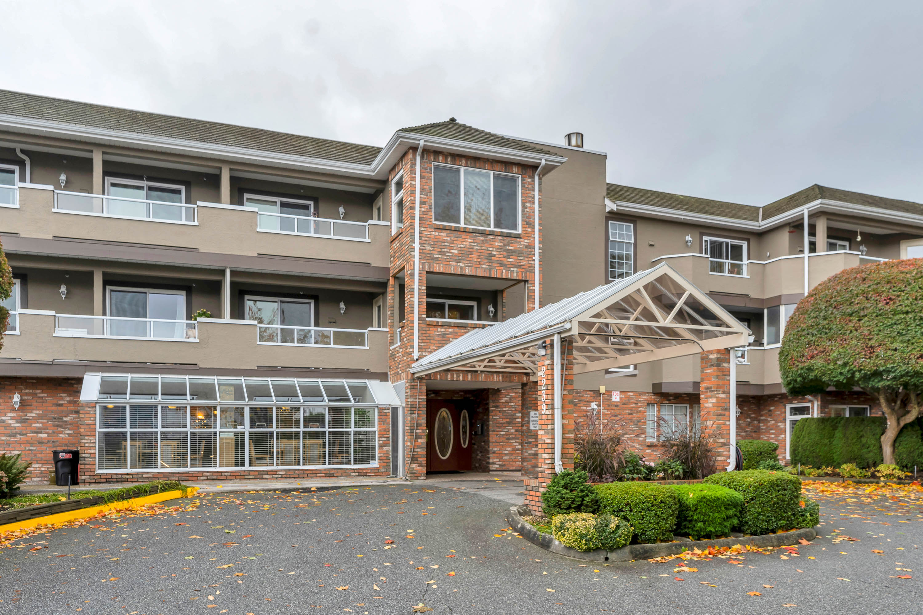 211 - 2239 152 Street, South Surrey