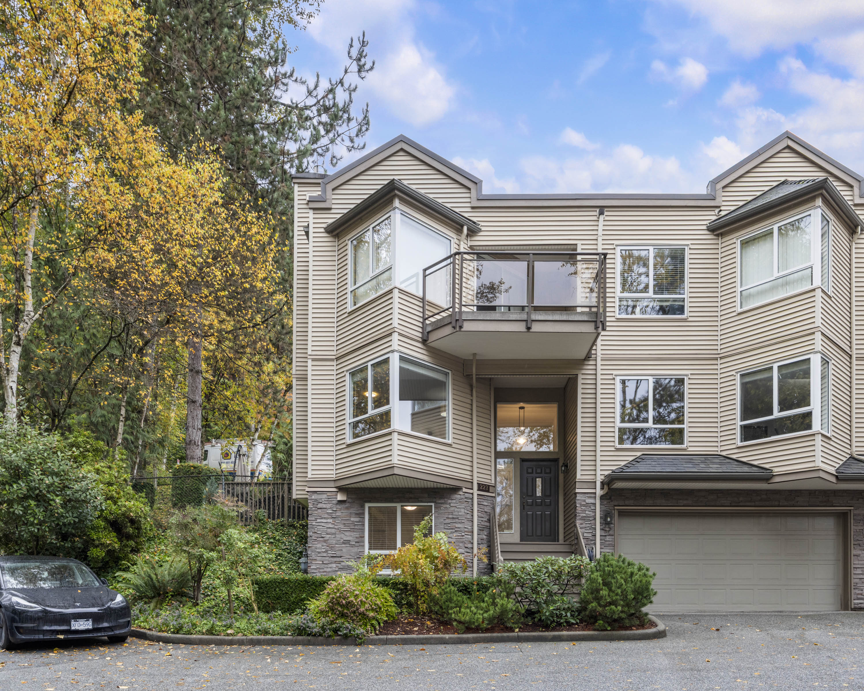 227 - 1215 Lansdowne Drive, Coquitlam