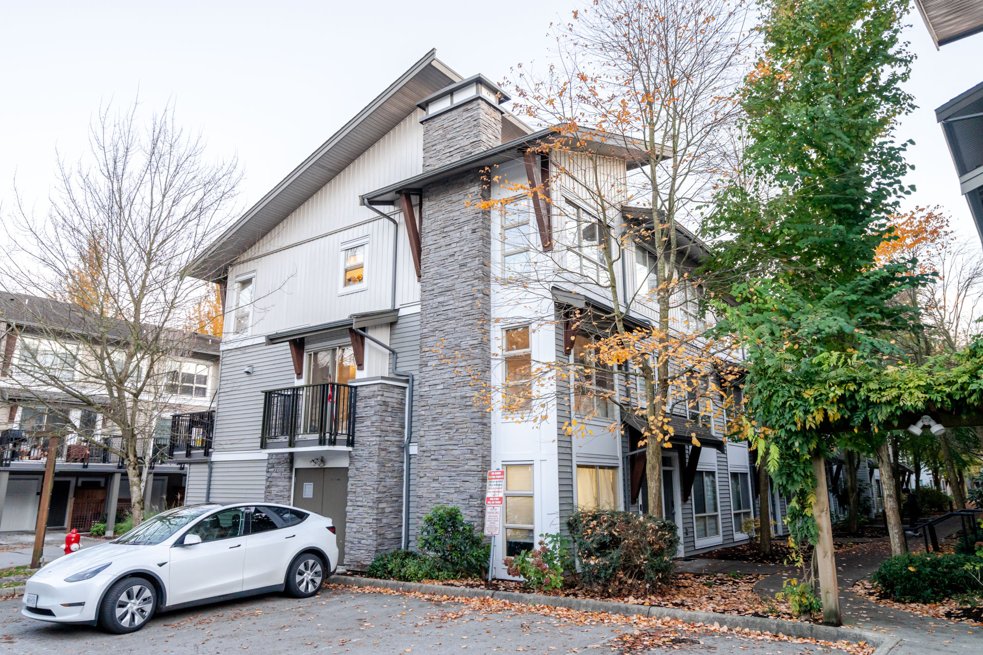 110 - 6671 121 Street, Surrey
