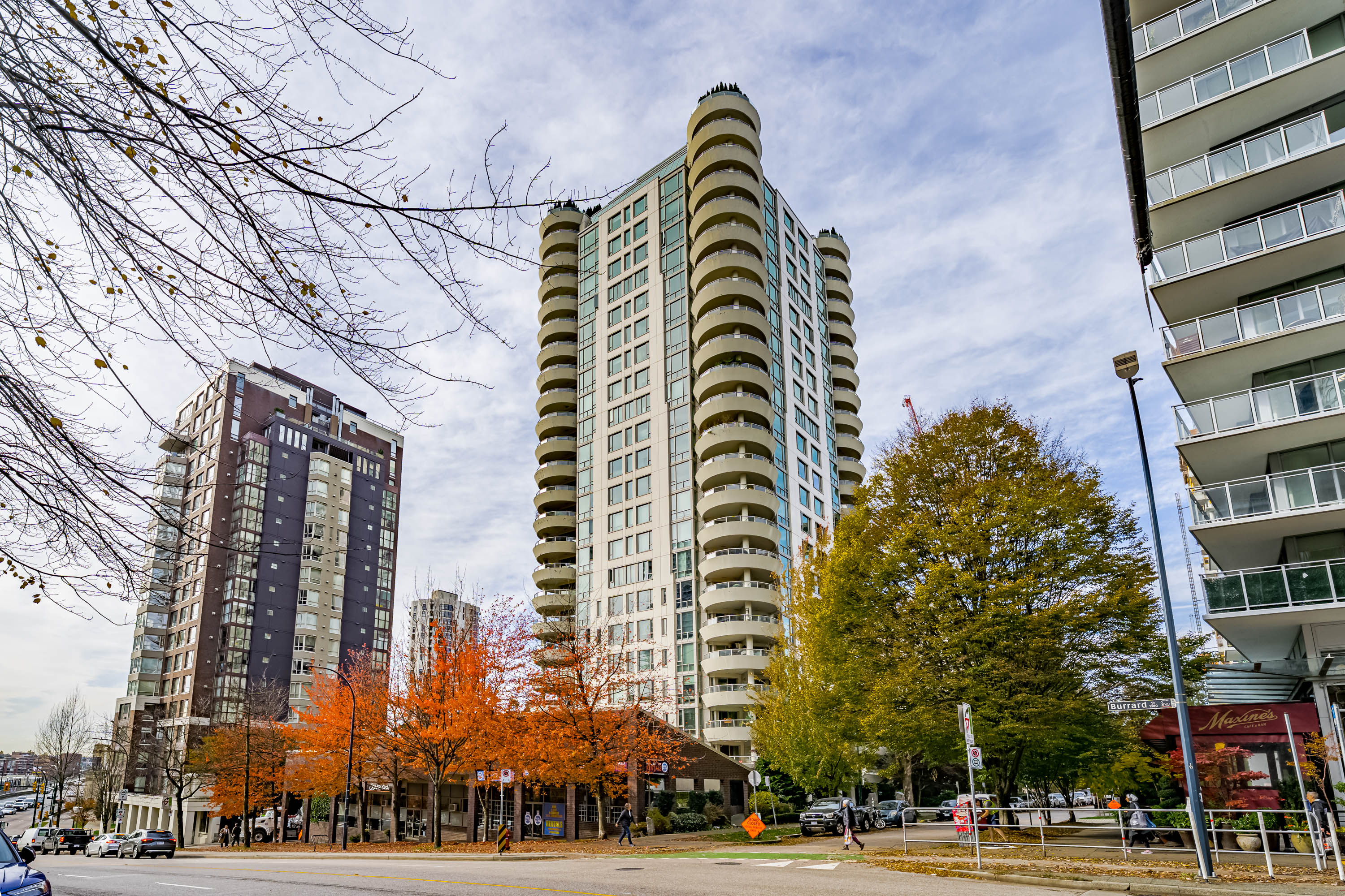 1405 - 1020 Harwood StVancouver, BCCanada