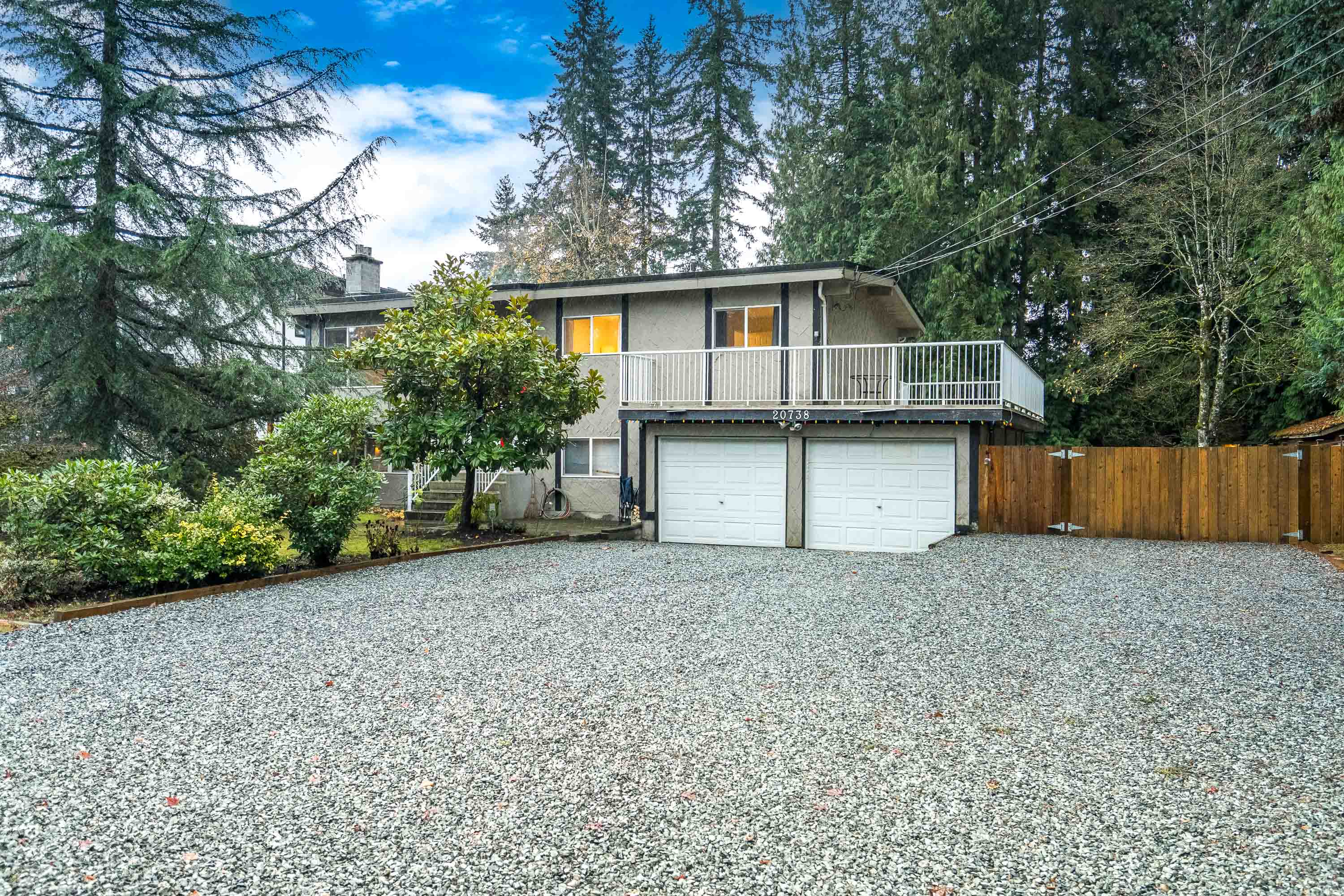 20738 38A Avenue, Langley