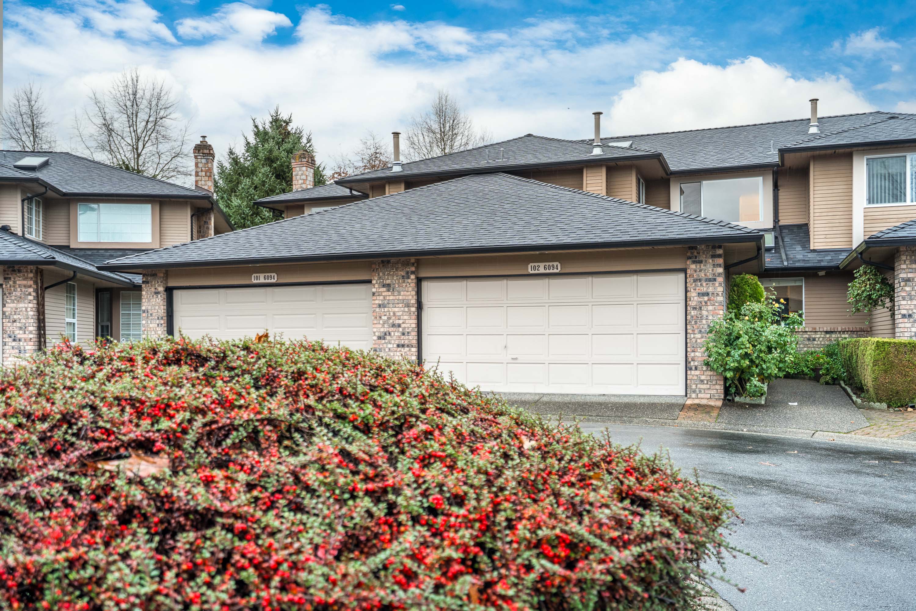 102 - 6094 Boundary Drive West, Surrey