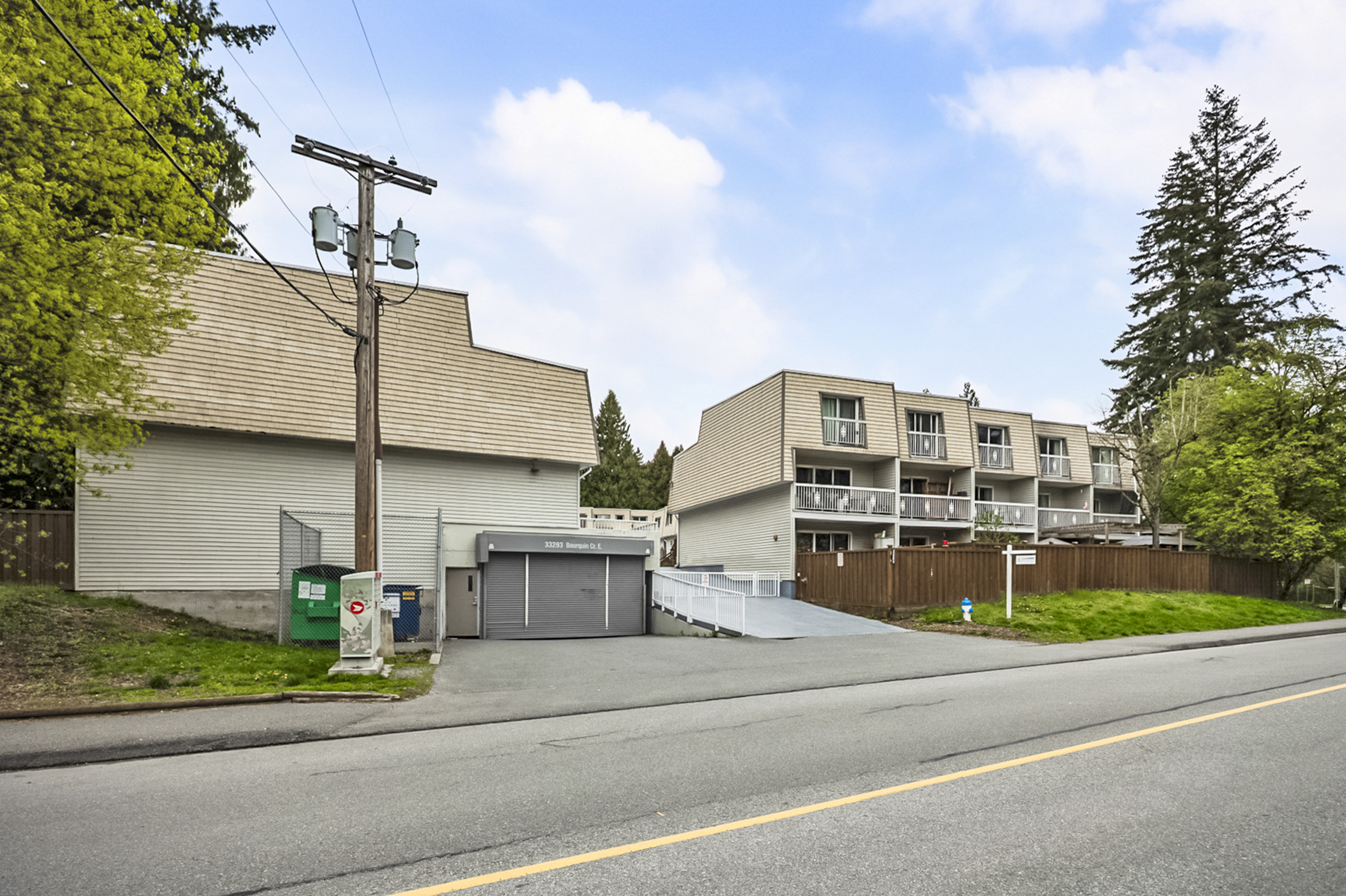 17 - 33293 Bourquin Crescent, Abbotsford