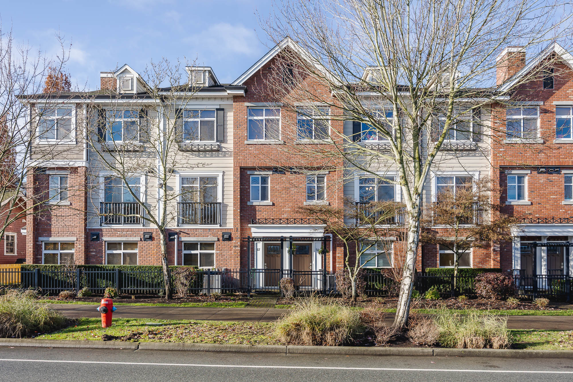 56 - 20738 84 Avenue, Langley