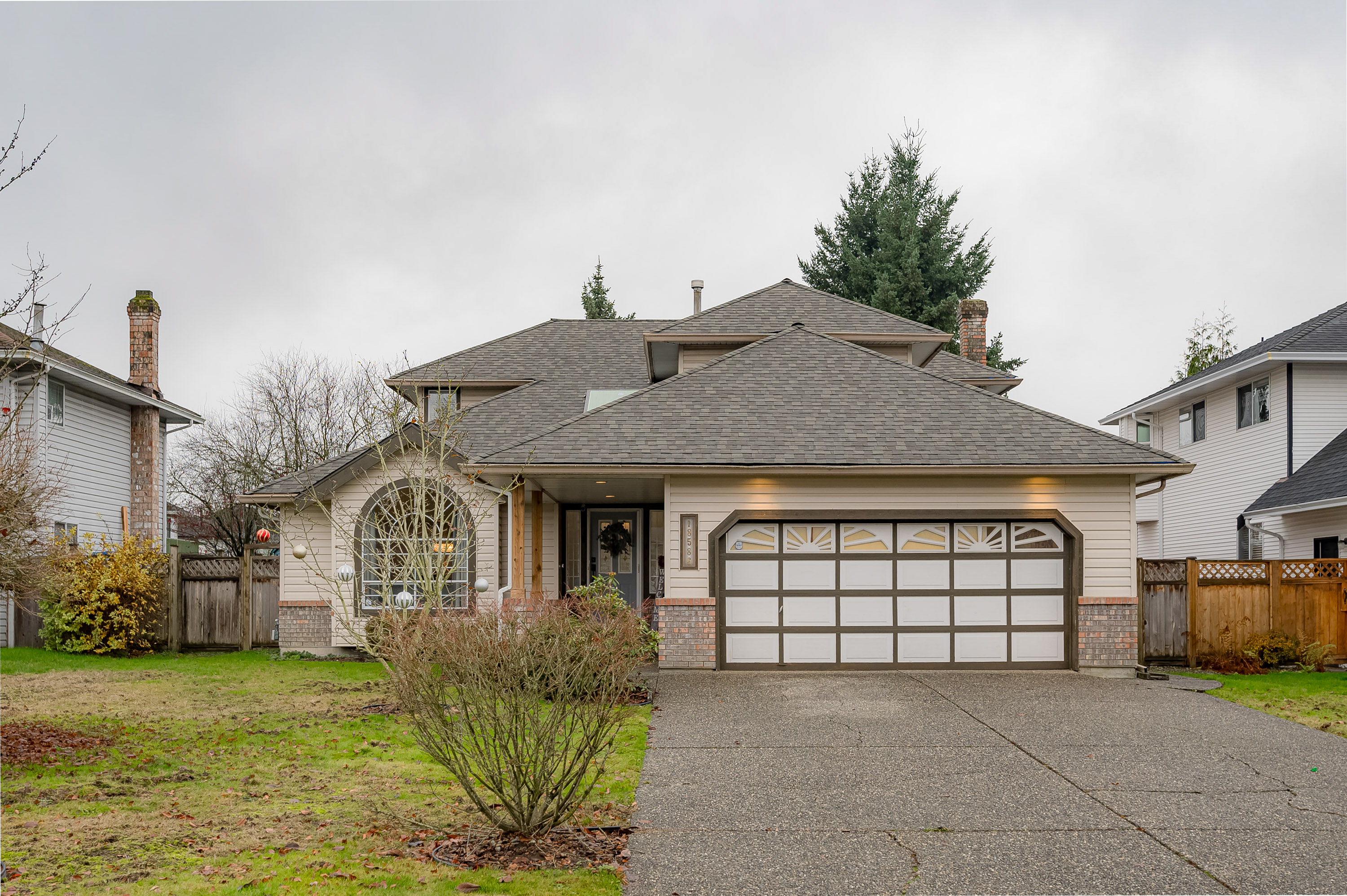 18586 62 Avenue, Surrey