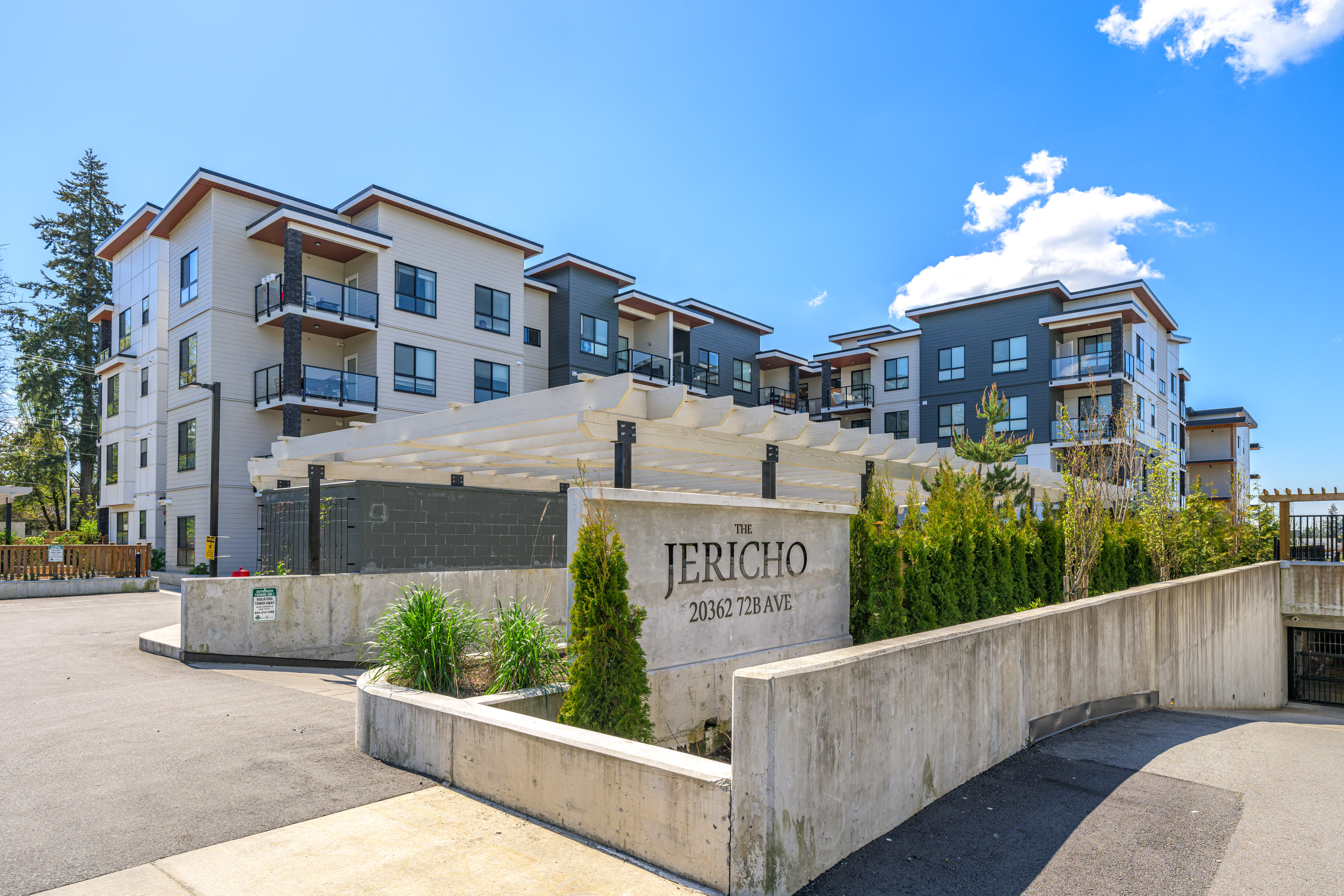 403 - 20362 72B Avenue, Langley