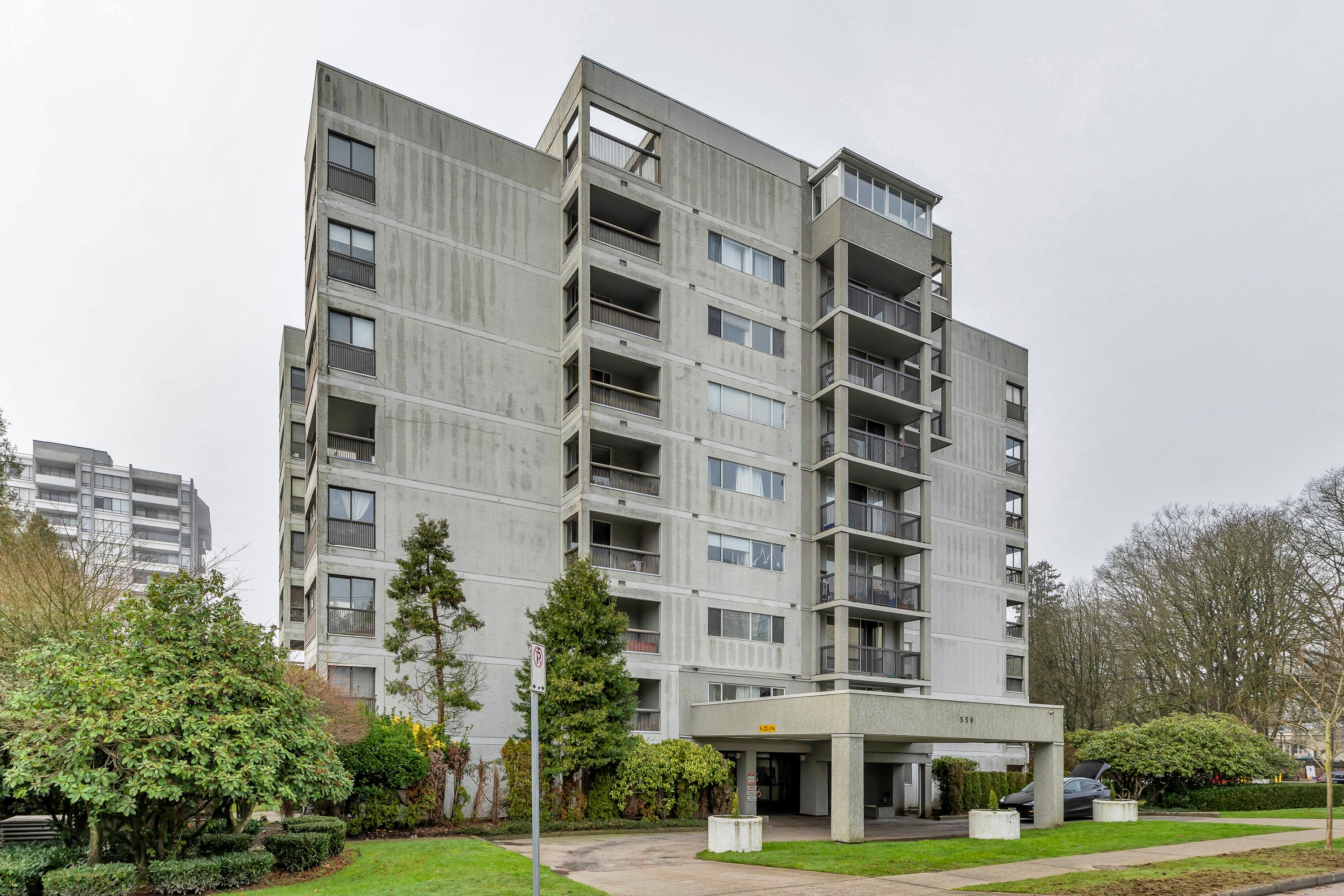 805 - 550 8 Street, New Westminster