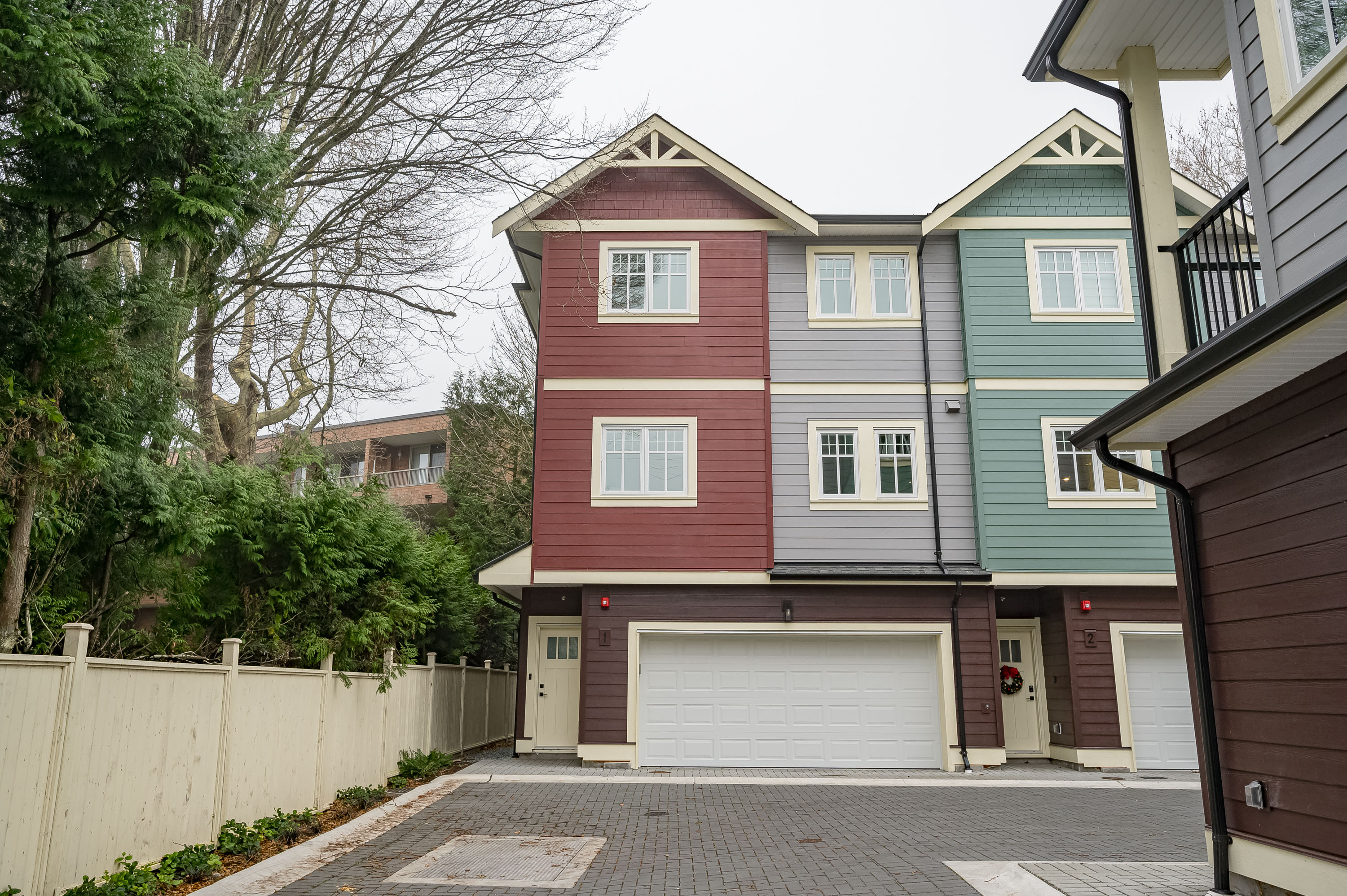 1 - 4829 48 Avenue, Delta