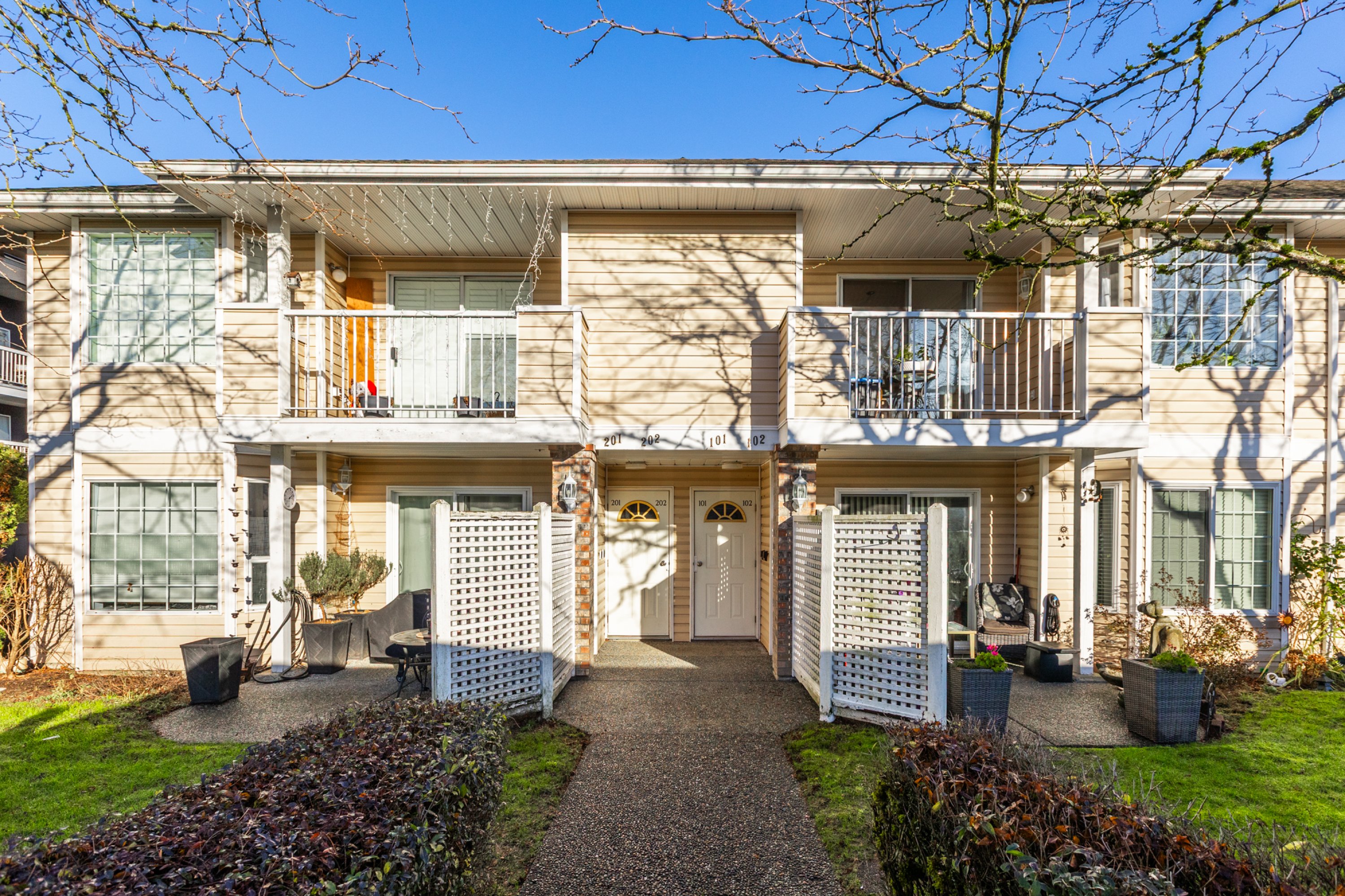 202 - 5641 201 Street, Langley