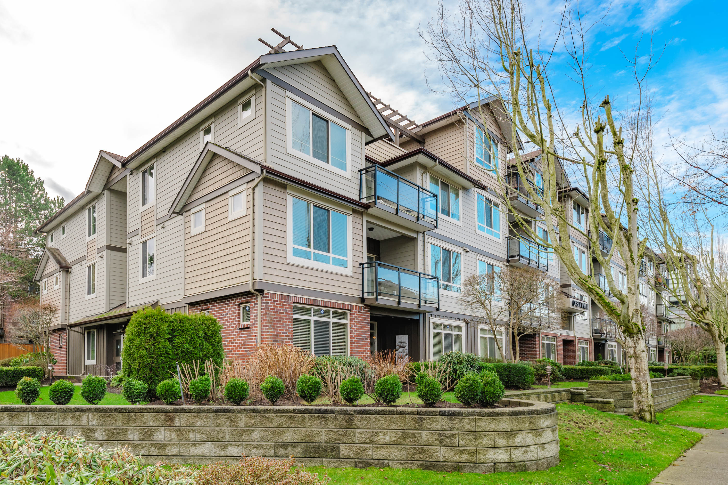 406 - 15368 17A Avenue, Surrey
