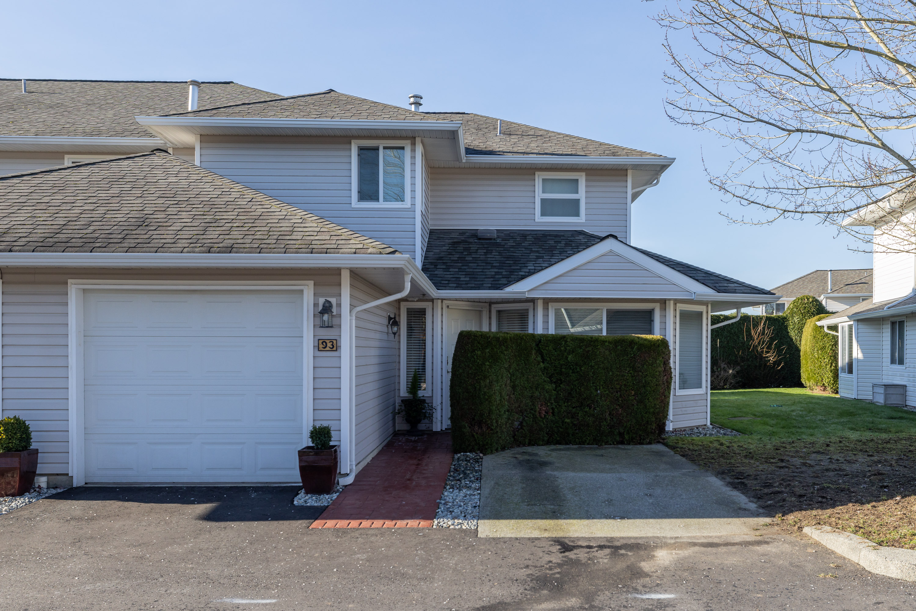 93 - 21928 48 Avenue, Langley