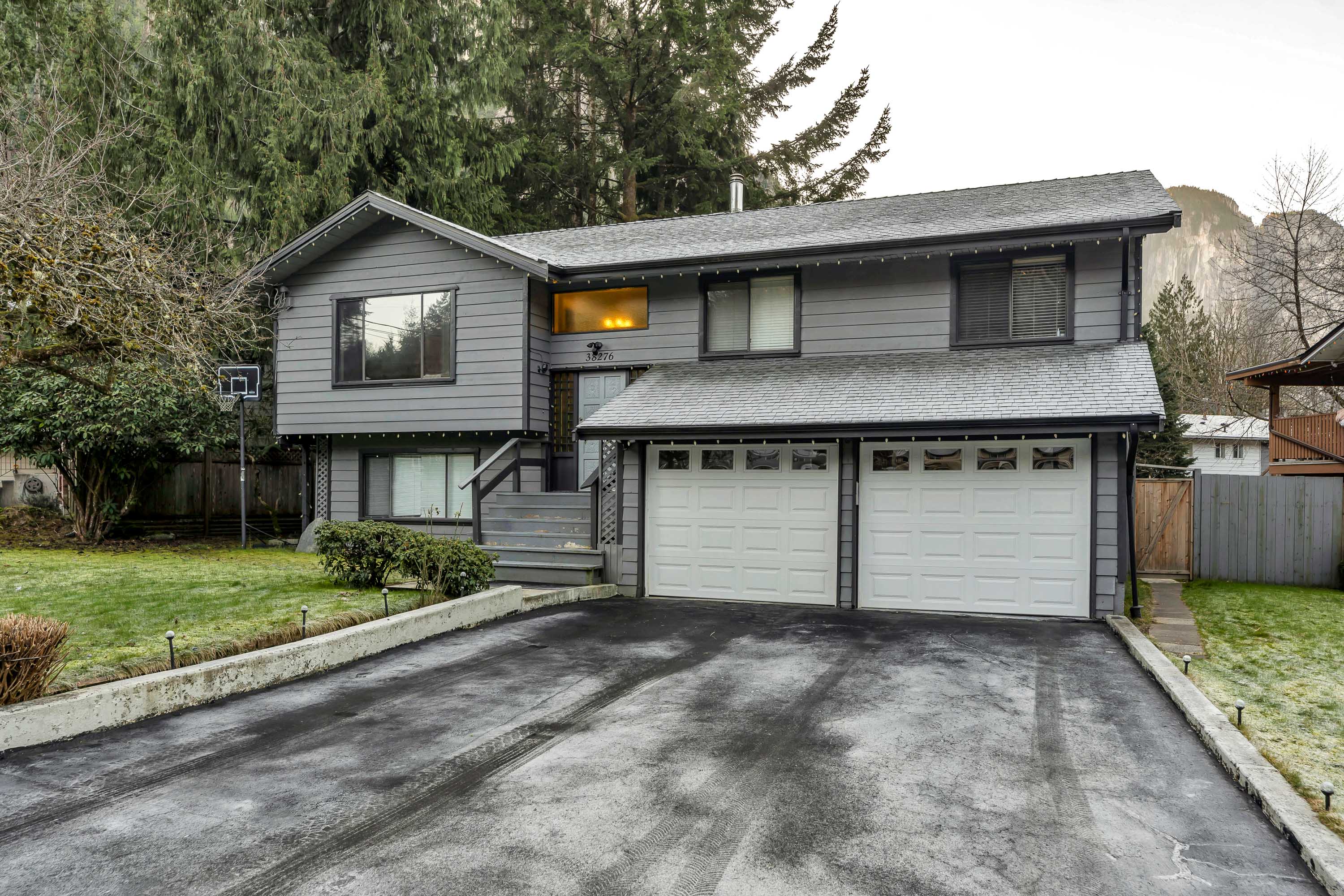 38276 Myrtlewood Crescent, Squamish