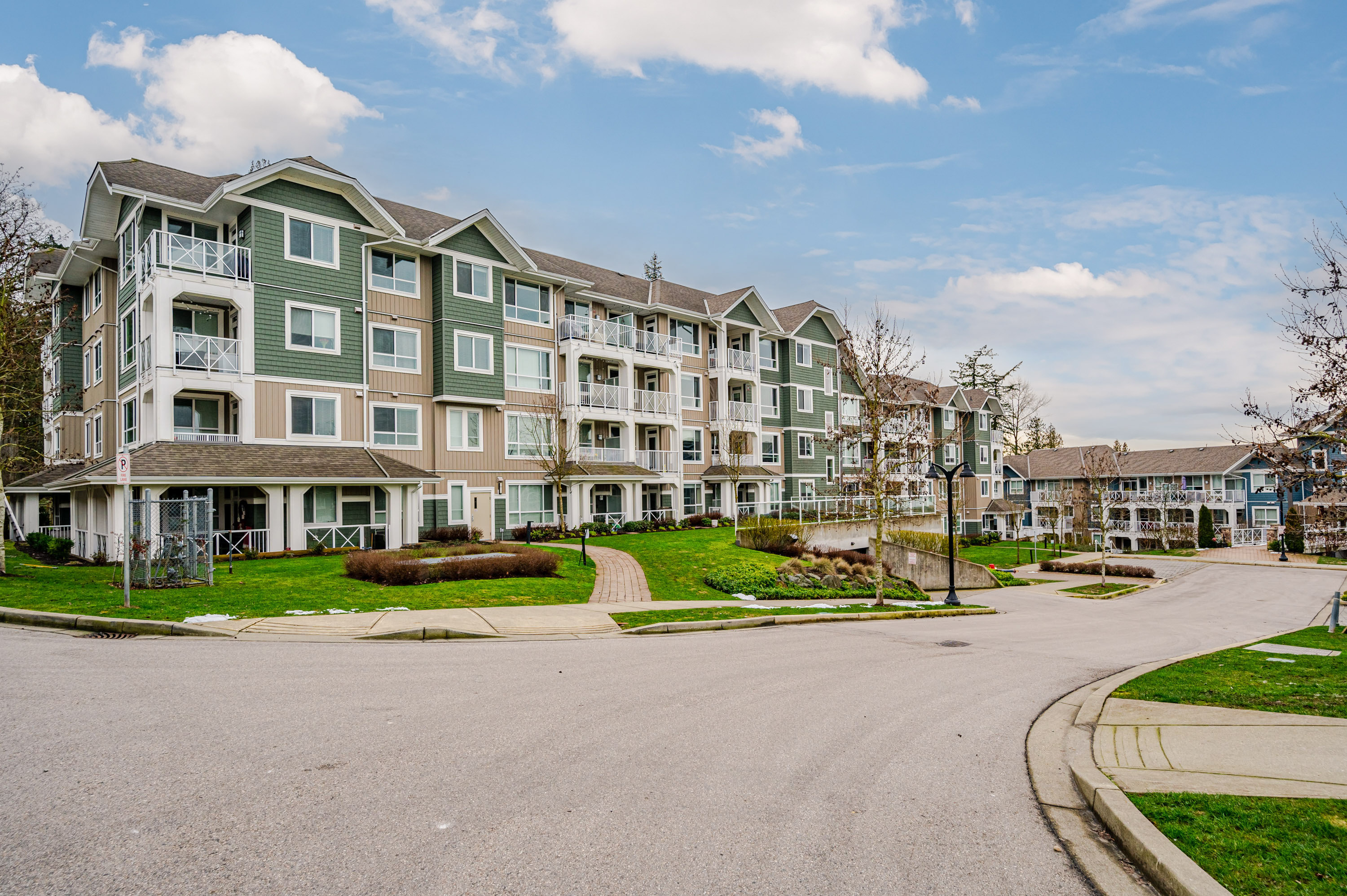 408 - 16388 64 Avenue, Surrey