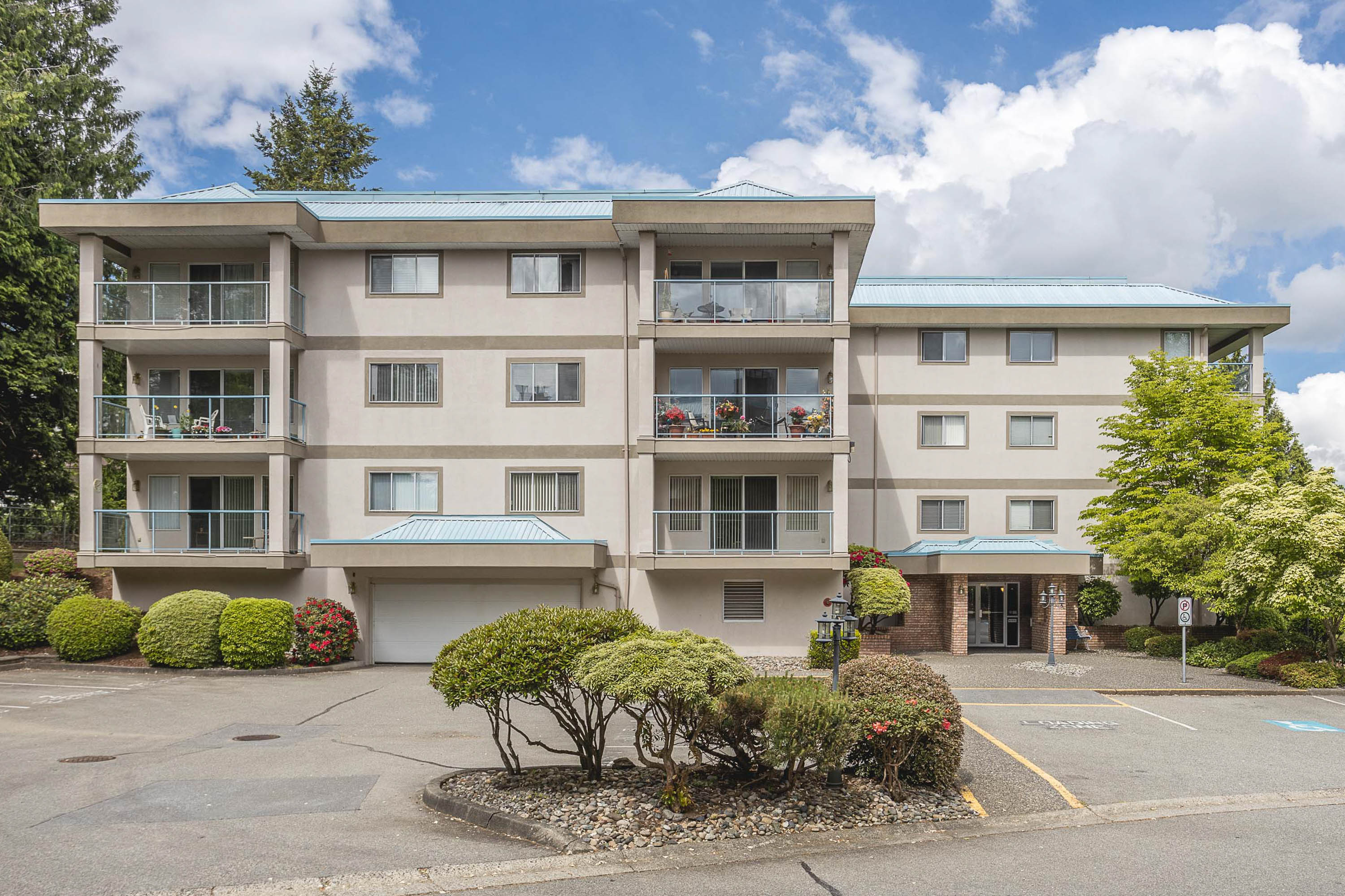 215 - 33090 George Ferguson Avenue, Abbotsford