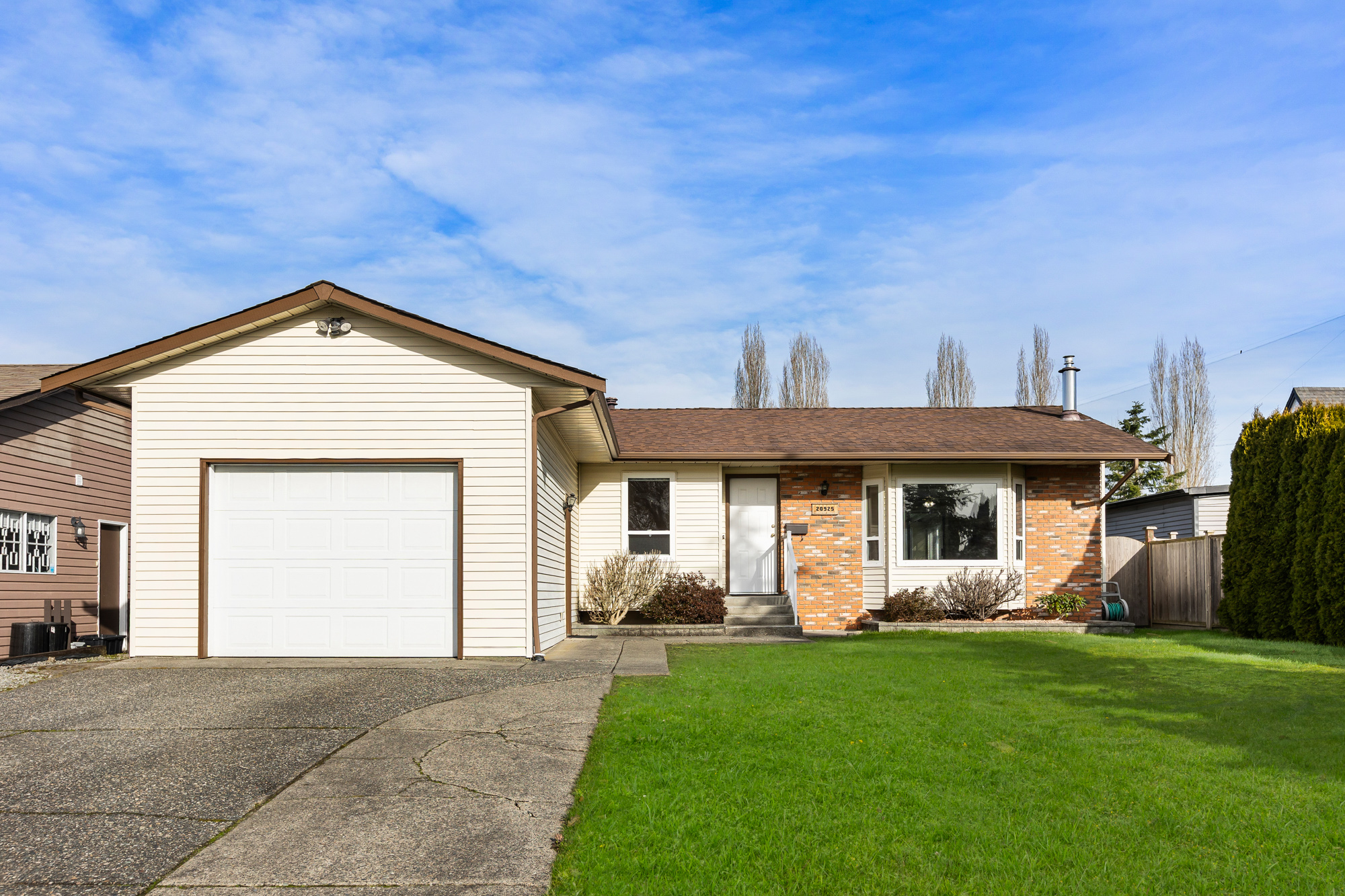 20925 51B Avenue, Langley