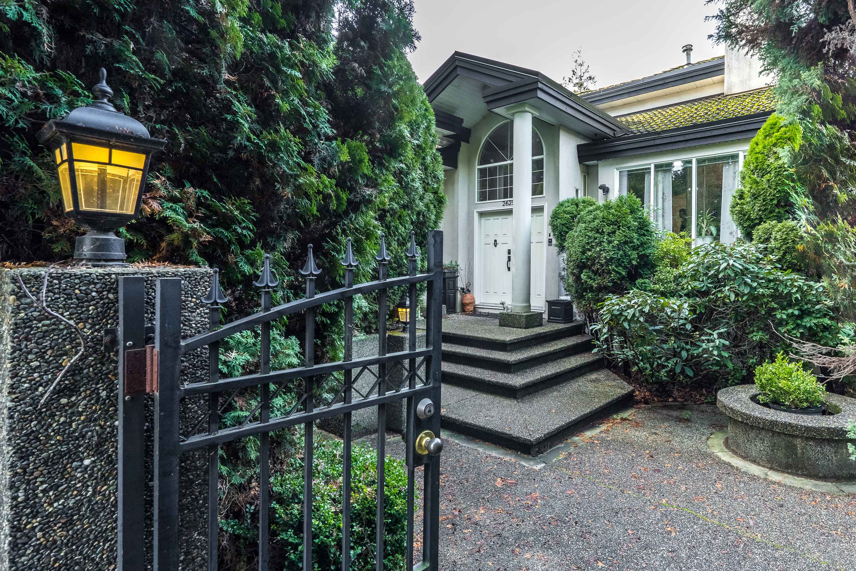 2625 North Road, Burnaby