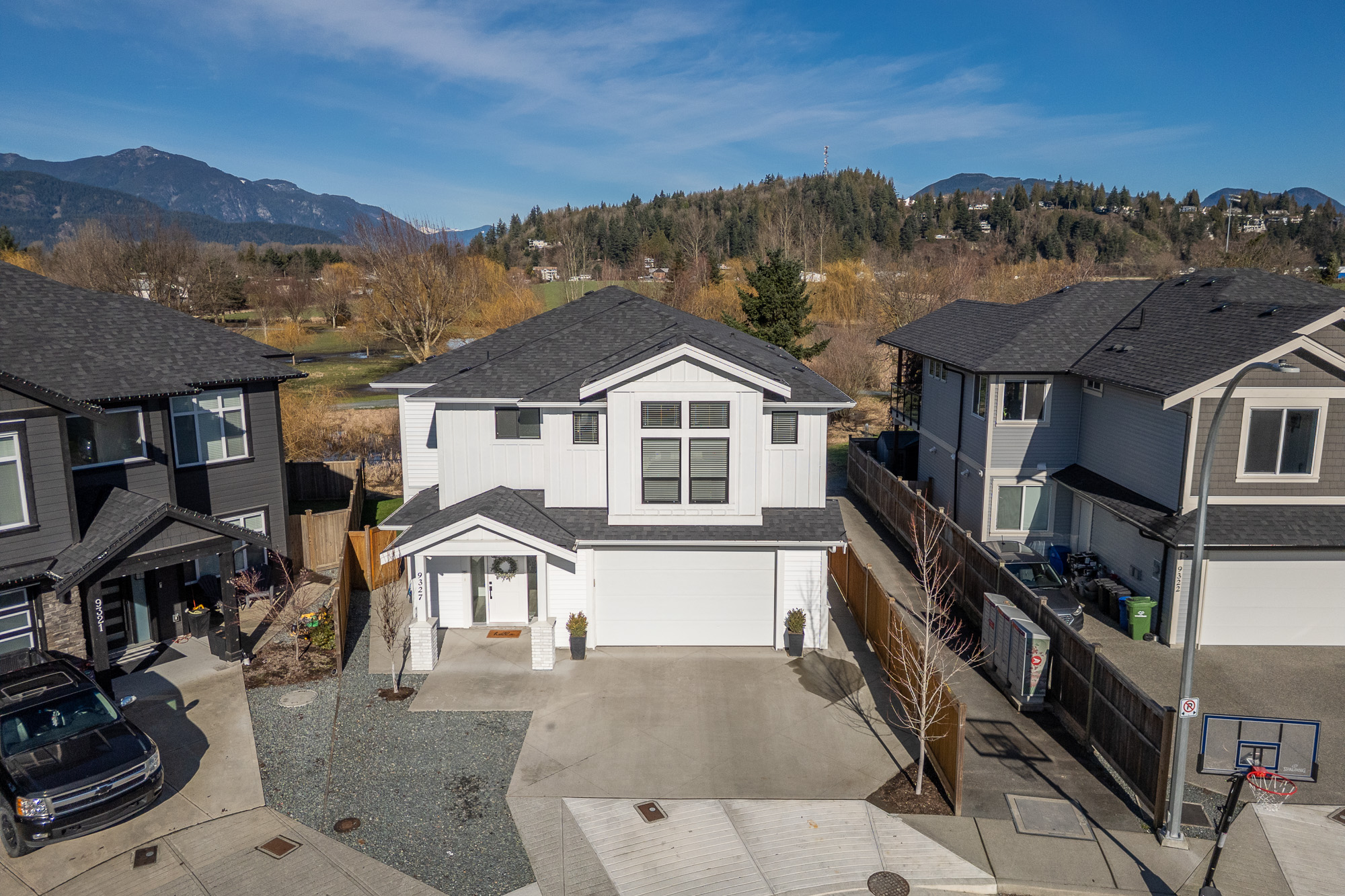 9327 Sitka Place, Chilliwack