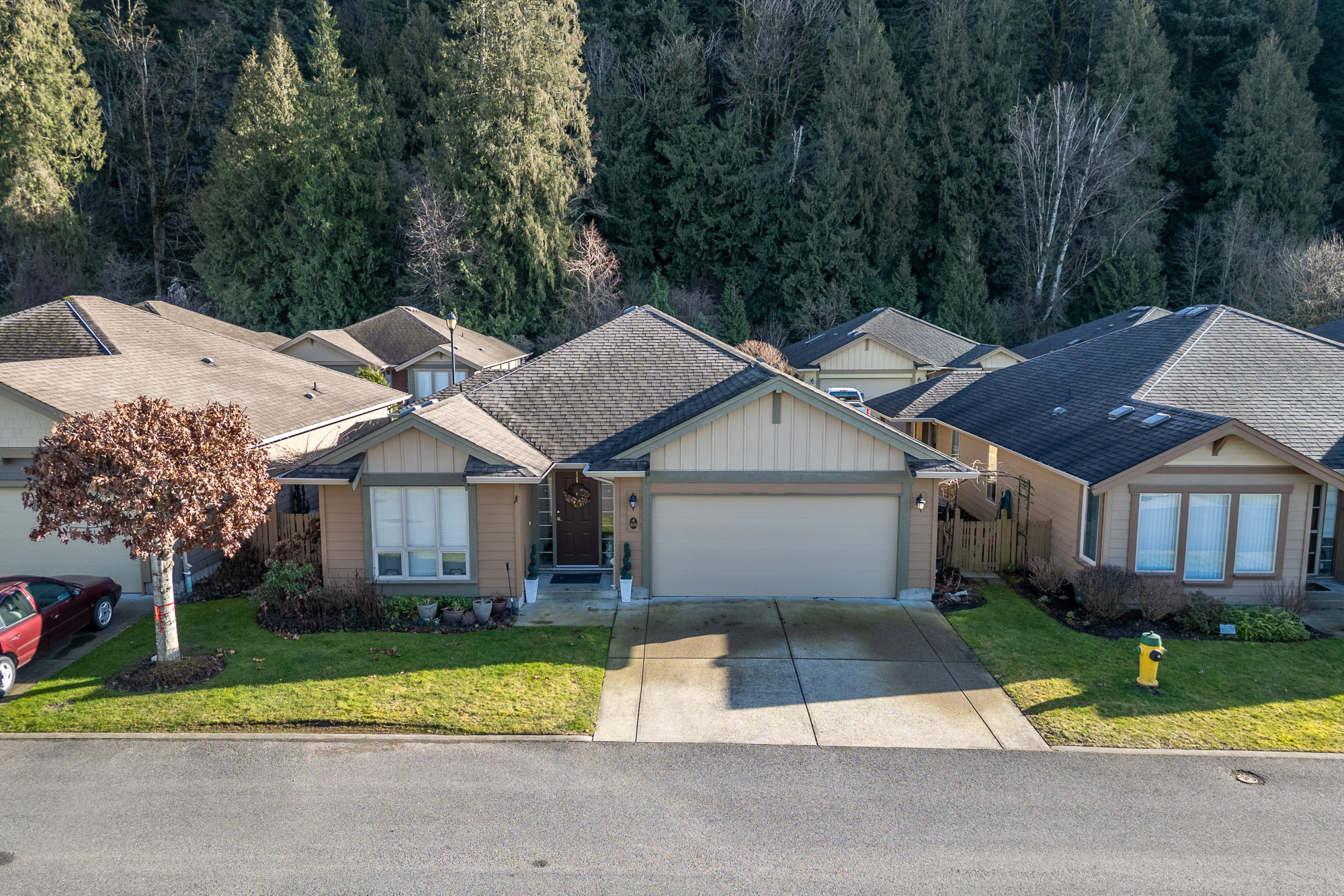 100 - 46000 Thomas Road, Chilliwack
