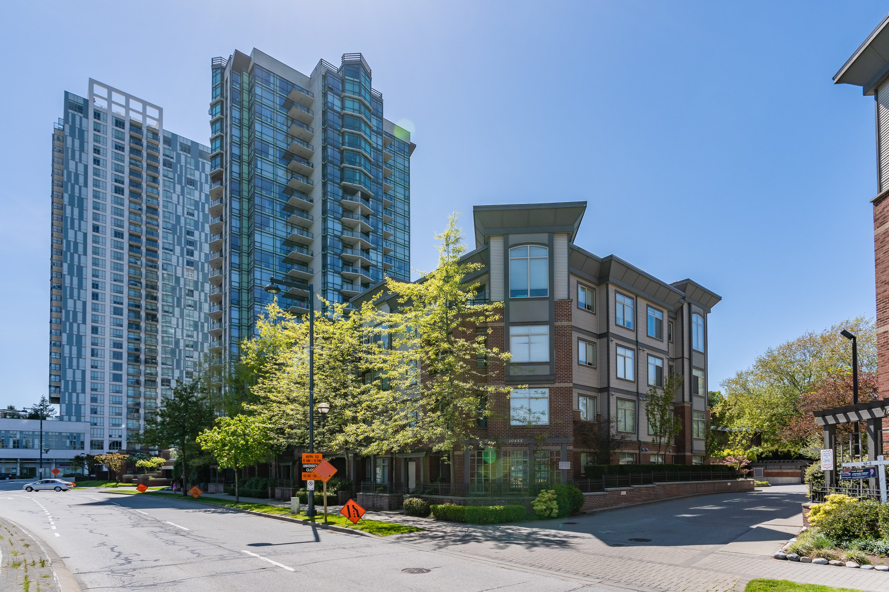 402 - 10455 University Drive, Surrey