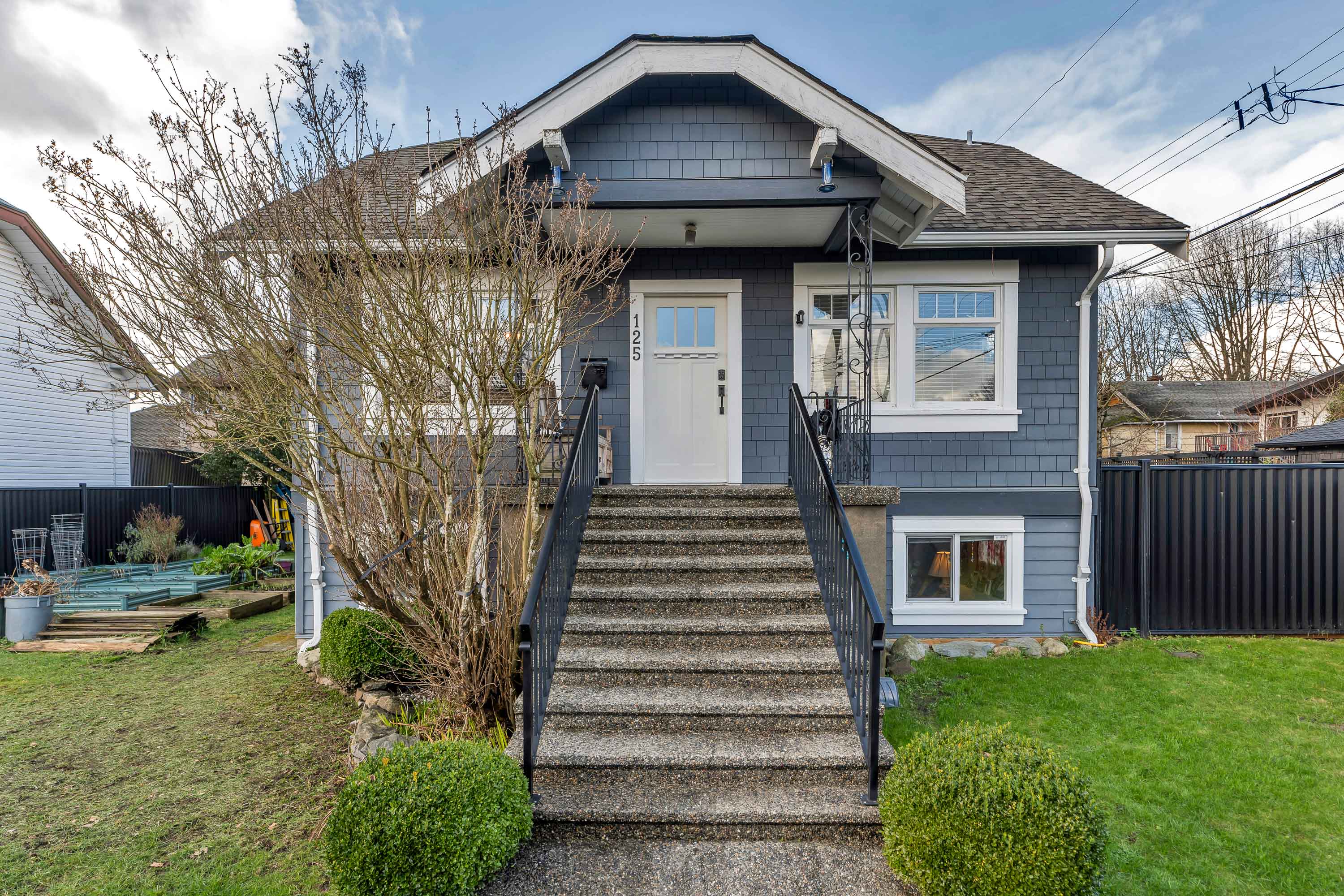 125 N Gilmore Avenue, Burnaby