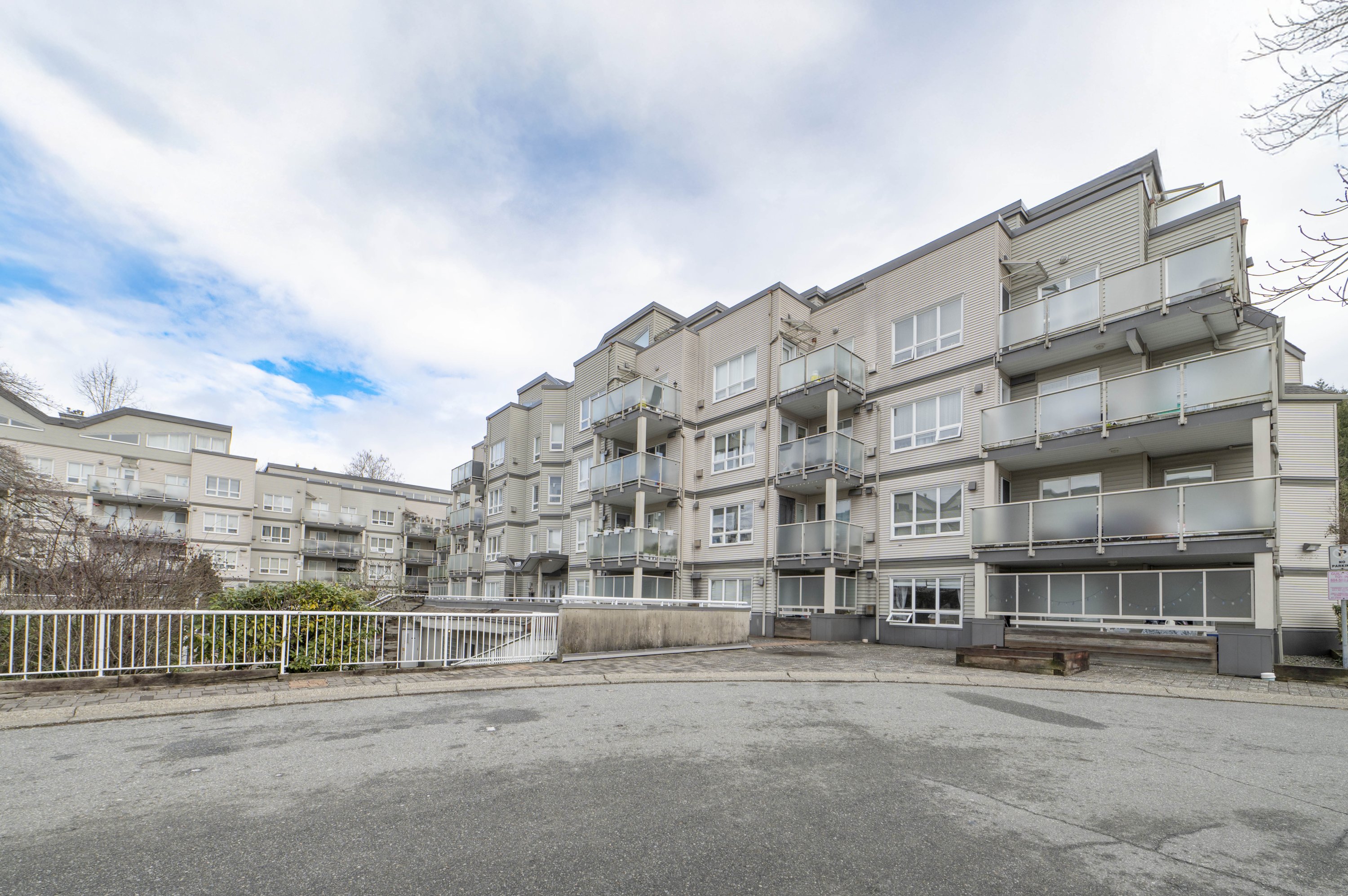 106 - 14399 103 Avenue, Surrey