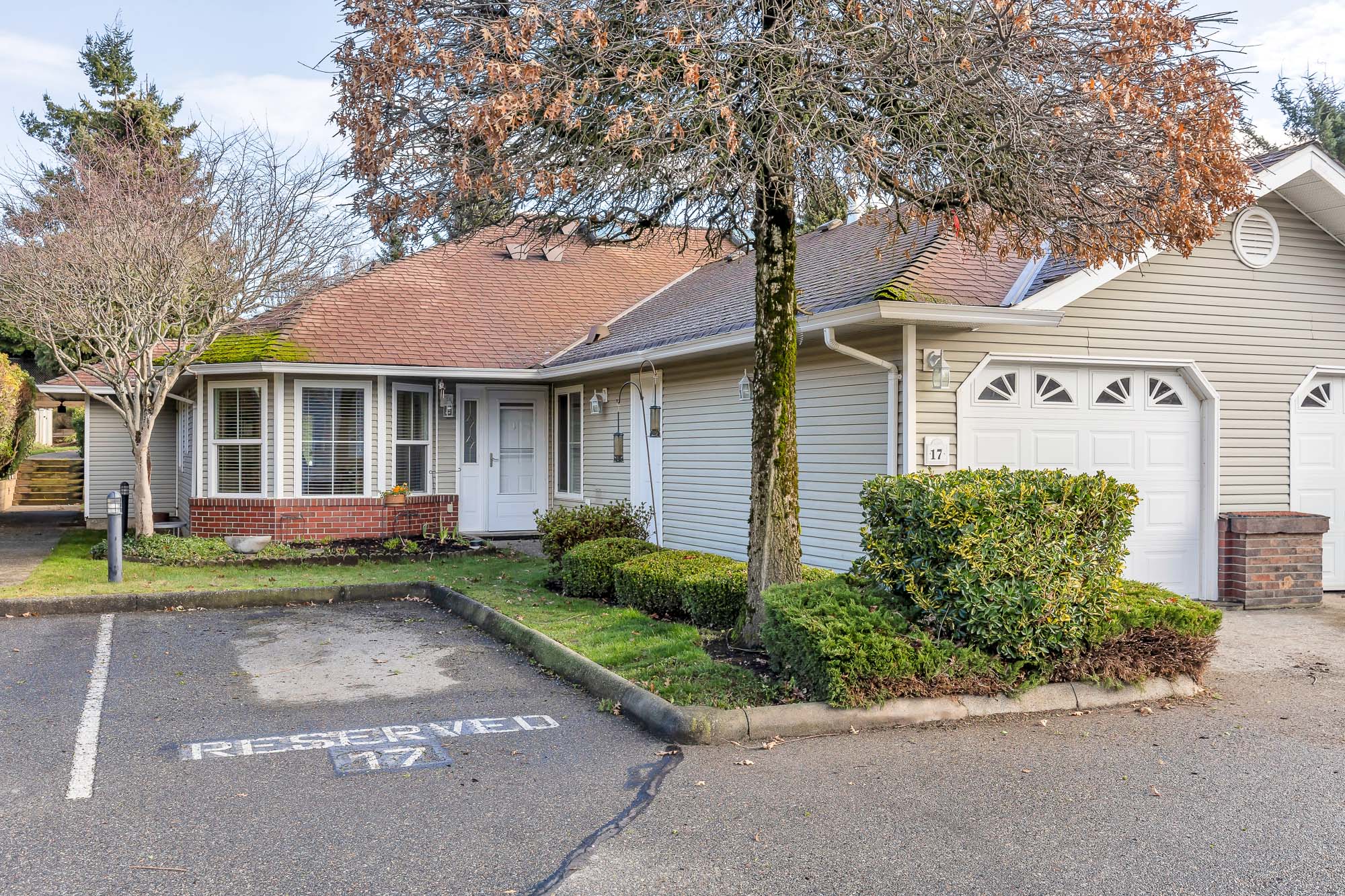 17 - 2006 Winfield Drive, Abbotsford