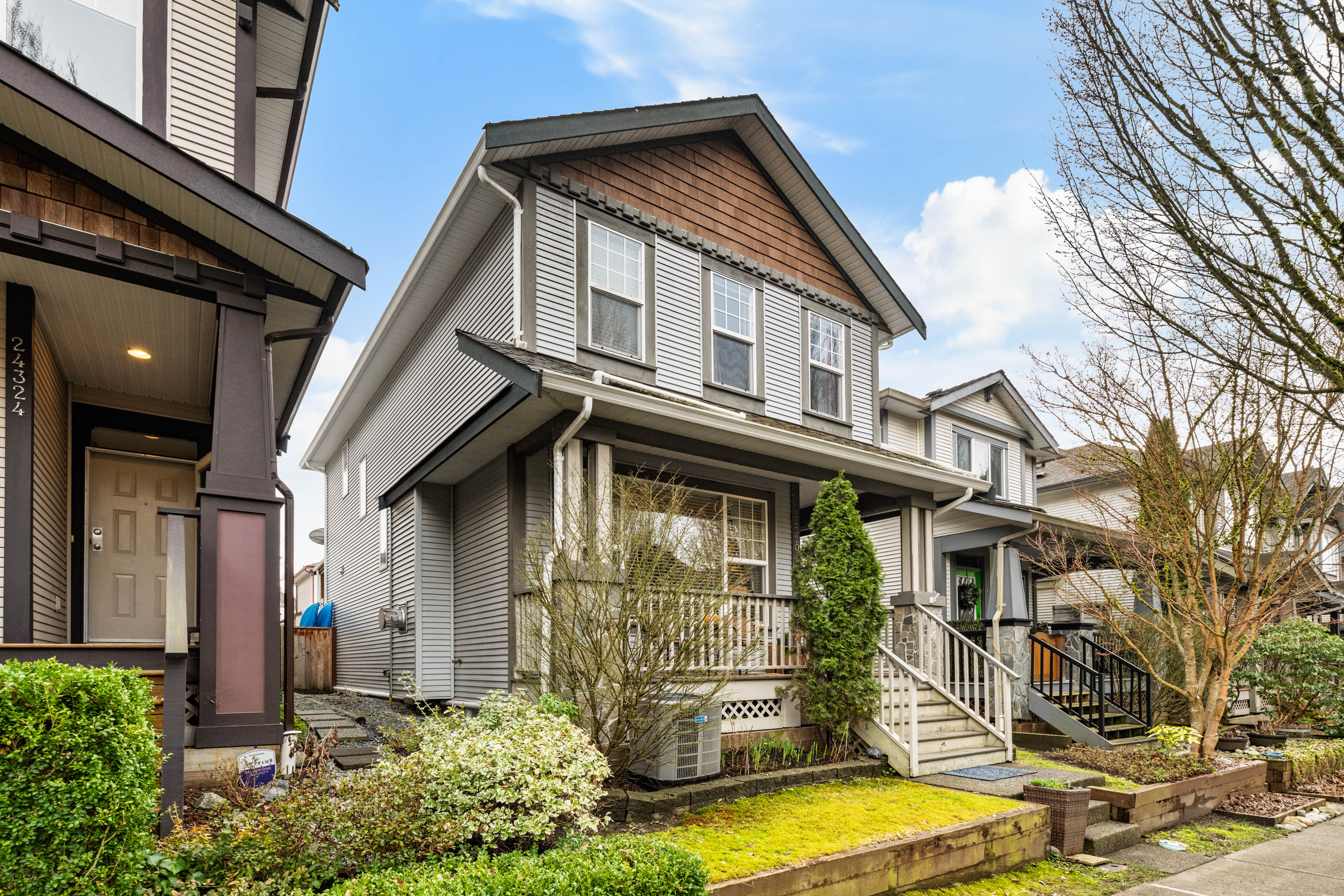 24320 102A Avenue, Maple Ridge