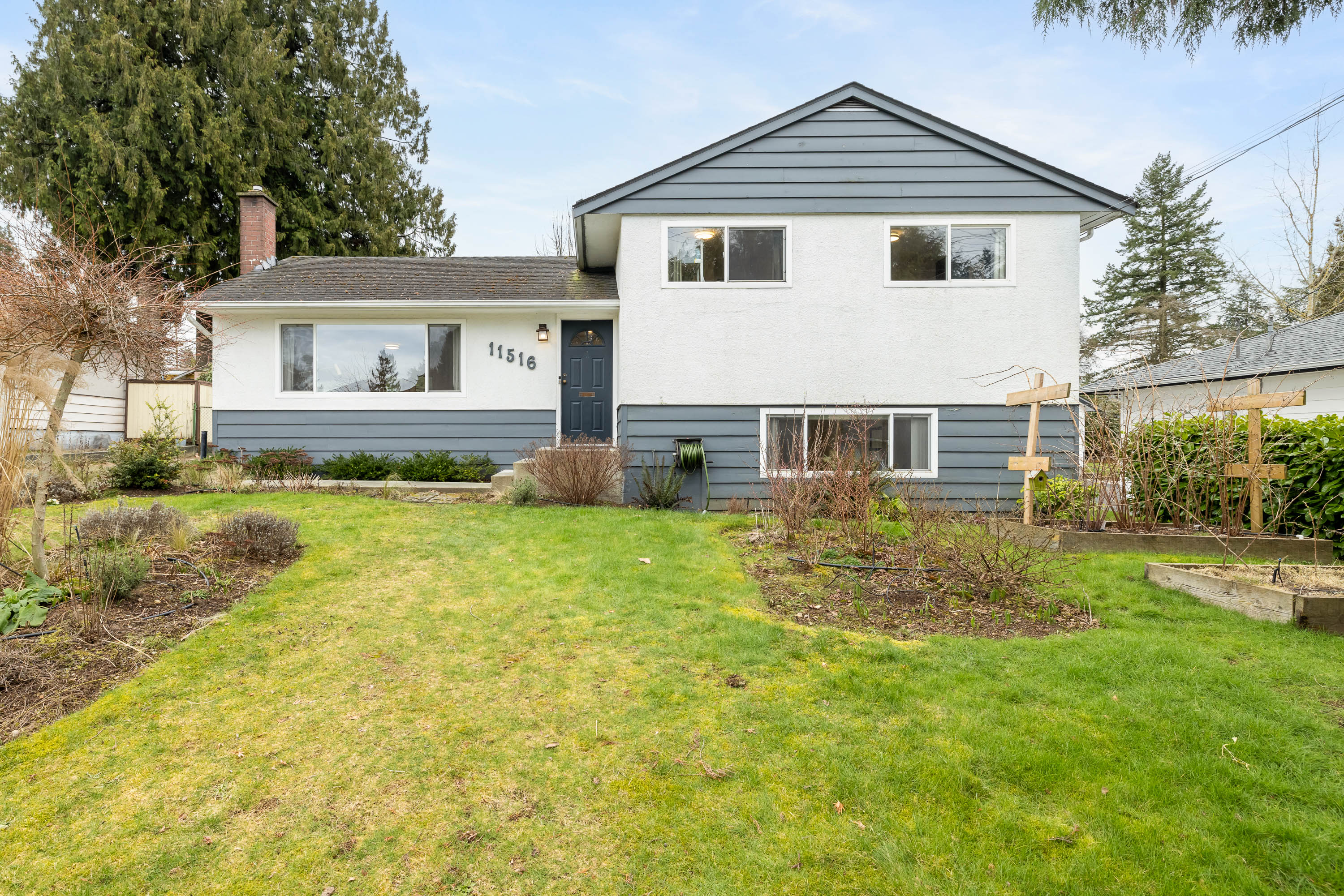 11516 97 Avenue, Langley